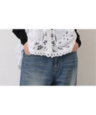 【ジャーナルスタンダード ラックス/journal standard luxe】の《追加 》バテンレース キャミブラウス 人気、トレンドファッション・服の通販 founy(ファニー) ファッション Fashion レディースファッション Fashion for Women トップス・カットソー Cut & Sew Tops キャミソール&ノースリーブ Camisoles & Sleeveless Tops シャツ・ブラウス・オフィスカジュアル Elegant Blouses & Button-Ups キャミソール Camisole, Spaghetti Strap Top シンプル Simple, Minimal ストール Stole, Wrap スマート Smart, Elegant デニム Denim, Jeans Material ブレード Braid, Decorative Trim レース Lace, Lace Fabric 再入荷 Restock / Back in Stock 2026年 2026 thumbnail ホワイト|ID: prp329100004835113 ipo3291000000035218283