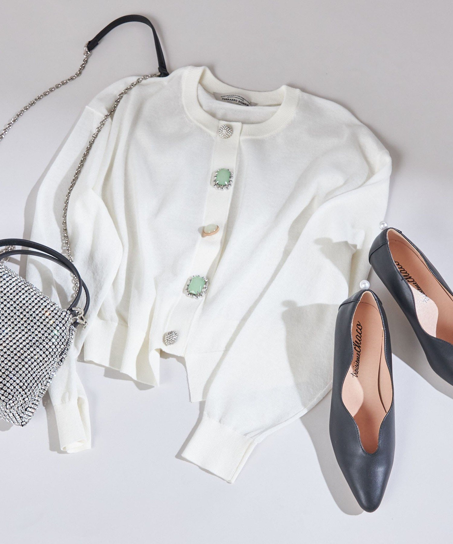 【シップス フォー ウィメン/SHIPS】のTORRAZZO DONNA 手洗い可能 ビジュー シアー カーディガン インテリア・キッズ・メンズ・レディースファッション・服の通販 founy(ファニー) 　ファッション　Fashion　レディースファッション　Fashion for Women　トップス・カットソー　Cut & Sew Tops　カーディガン・羽織り　Layered Style Cardigans　カーディガン　Cardigan, Knitwear　シアー　Sheer, See-Through　ダウン　Down, Puffer　デニム　Denim, Jeans Material　トレンド　Trend, Trending Now　定番　Standard, Basic Item　バランス　Balance, Style Balance　ビジュー　Bijou, Jewel-like Accent　フェミニン　Feminine, Girly　フロント　Front, Front Design　別注　Limited Edition, Custom Order　羽織　Haori, Light Jacket　ロング　Long, Long-Length　ワイド　Wide, Wide Fit　ワーク　Workwear, Utility Style　おすすめ　Recommended / Our Picks　夏　Summer　エレガント 上品　Elegant　オフホワイト|ID: prp329100004835128 ipo3291000000035218543