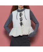【メゾンスペシャル/MAISON SPECIAL】のEmbroidery Peplum Vest 人気、トレンドファッション・服の通販 founy(ファニー) ファッション Fashion レディースファッション Fashion for Women アウター Coat / Outerwear Collection トップス・カットソー Cut & Sew Tops ベスト&ジレ / 重ね着スタイル Vests & Gilets ガーリー Girly, Feminine Style センター Center, Center Line デニム Denim, Jeans Material フロント Front, Front Design ペプラム Peplum, Flared Hem リボン Ribbon, Bow エレガント 上品 Elegant 防寒 Cold Protection, Winter-Ready thumbnail WHT|ID: prp329100004835162 ipo3291000000035219075
