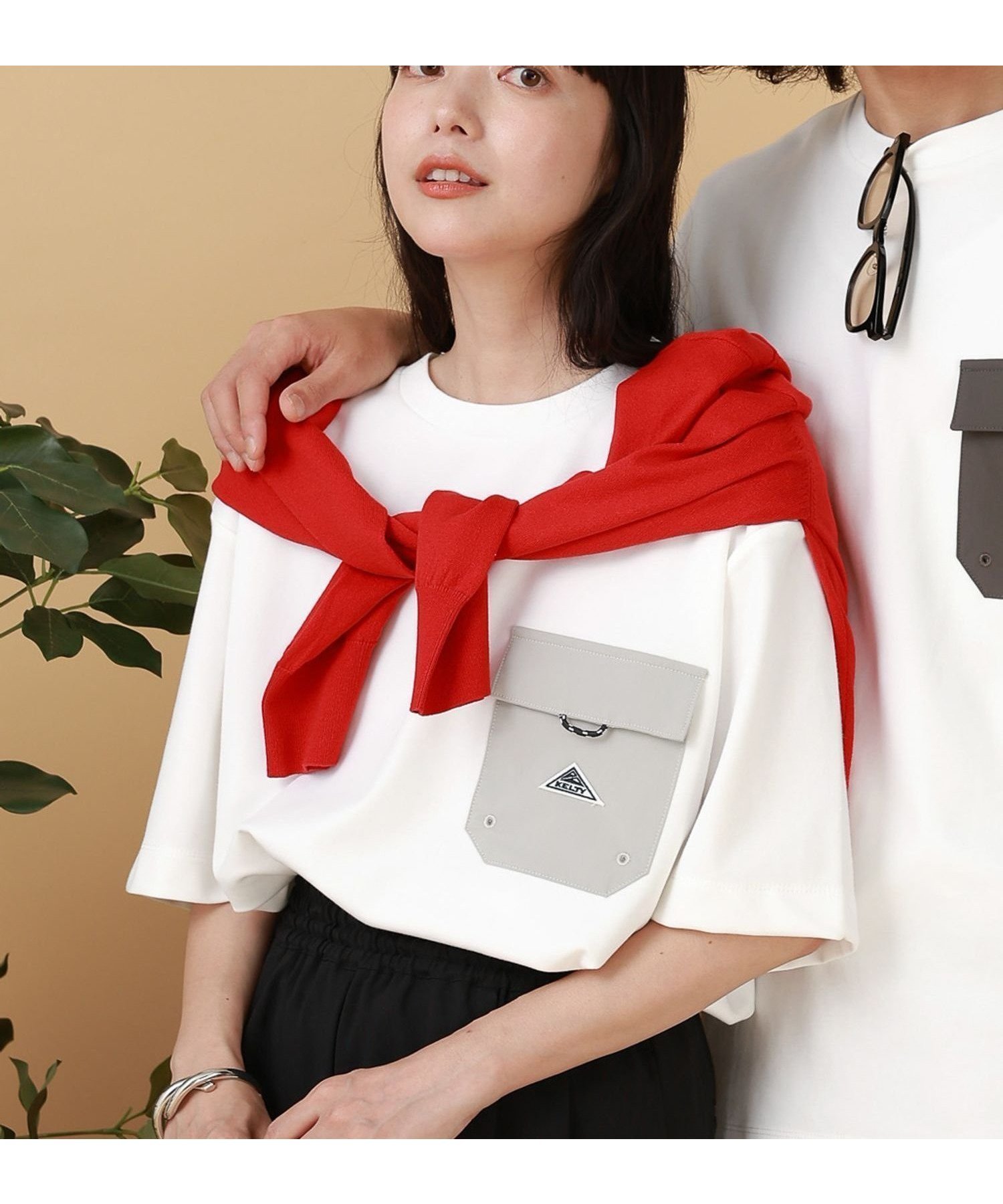 【グローバルワーク/GLOBAL WORK】のKELTYコラボTシャツ/半袖/576834 インテリア・キッズ・メンズ・レディースファッション・服の通販 founy(ファニー) 　ファッション　Fashion　レディースファッション　Fashion for Women　トップス・カットソー　Cut & Sew Tops　シャツ・ブラウス・オフィスカジュアル　Elegant Blouses & Button-Ups　ロングTシャツ・Tシャツ　Longline T-Shirts & Tees　おすすめ　Recommended / Our Picks　アウトドア　Outdoor Clothing　コラボ　Collaboration, Collab　ストレッチ　Stretch, Stretchy Fabric　セットアップ　Set-Up, Coordinated Outfit　トレンド　Trend, Trending Now　ポケット　Pocket, Pocket Detail　リラックス　Relax, Relaxed Fit　半袖　Short Sleeve, Half Sleeve　オフ*ベージュ06|ID: prp329100004835173 ipo3291000000035219274