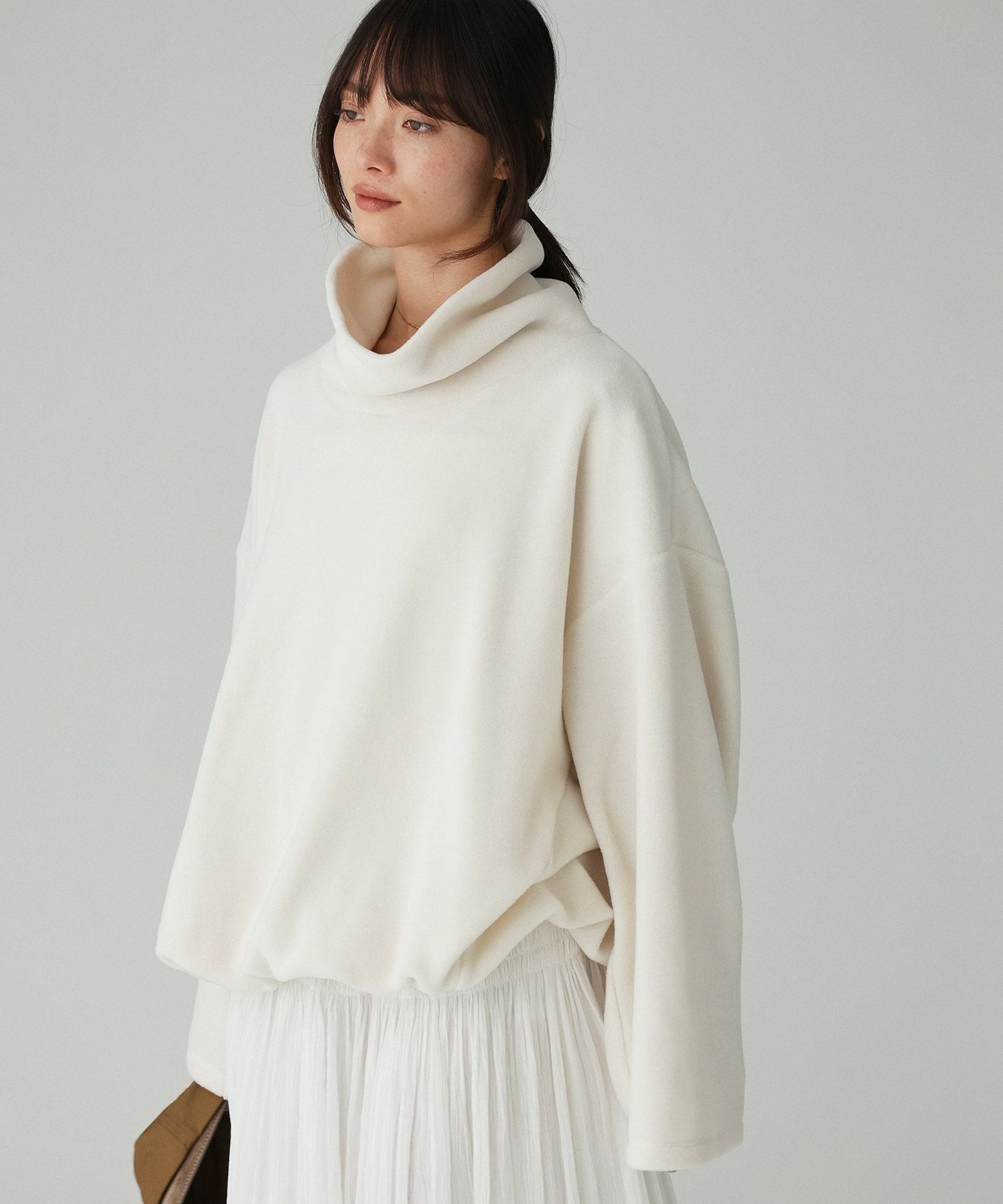 【バビロン/BABYLONE / KIDS】のフリースタートルプルオーバー インテリア・キッズ・メンズ・レディースファッション・服の通販 founy(ファニー) 　ファッション　Fashion　キッズファッション　Fashion for Kids　トップス・カットソー　Cut & Sew Tops　おすすめ　Recommended / Our Picks　タートル　Turtleneck, Turtle Collar　フェミニン　Feminine, Girly　再入荷　Restock / Back in Stock　ホワイト10|ID: prp329100004835208 ipo3291000000035219828