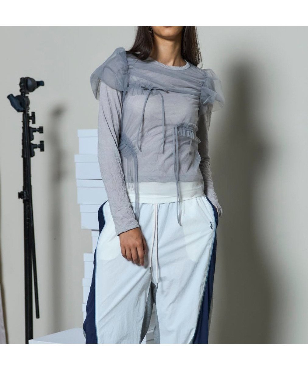 【メゾンスペシャル/MAISON SPECIAL】のShirring Mini Puff Sleeve Tops インテリア・キッズ・メンズ・レディースファッション・服の通販 founy(ファニー) 　ファッション　Fashion　レディースファッション　Fashion for Women　トップス・カットソー　Cut & Sew Tops　チュール　Tulip, Tulip Motif　ドッキング　Docking, Mixed Material　ワッシャー　Washer, Crinkled Finish　GRY|ID: prp329100004835223 ipo3291000000035219986