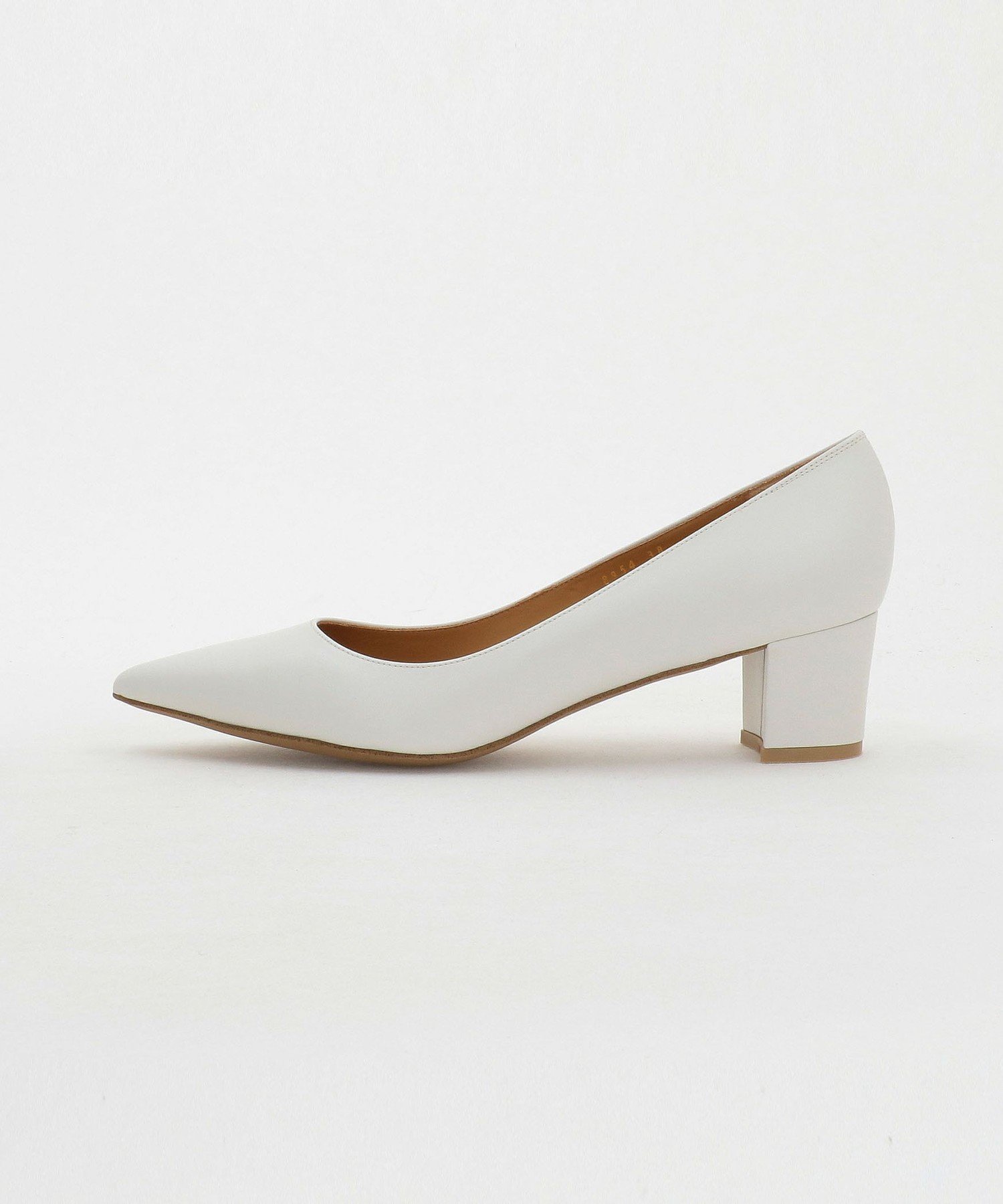 【ユナイテッドアローズ/UNITED ARROWS】のポインテッドトゥ チャンキーパンプス インテリア・キッズ・メンズ・レディースファッション・服の通販 founy(ファニー) 　ファッション　Fashion　レディースファッション　Fashion for Women　エレガント 上品　Elegant　フォーマル　Formal, Dressy　ベーシック　Basic, Essential　ビジネス 仕事 通勤　Business / Work / Commuting　OFF WHITE|ID: prp329100004835264 ipo3291000000035220407