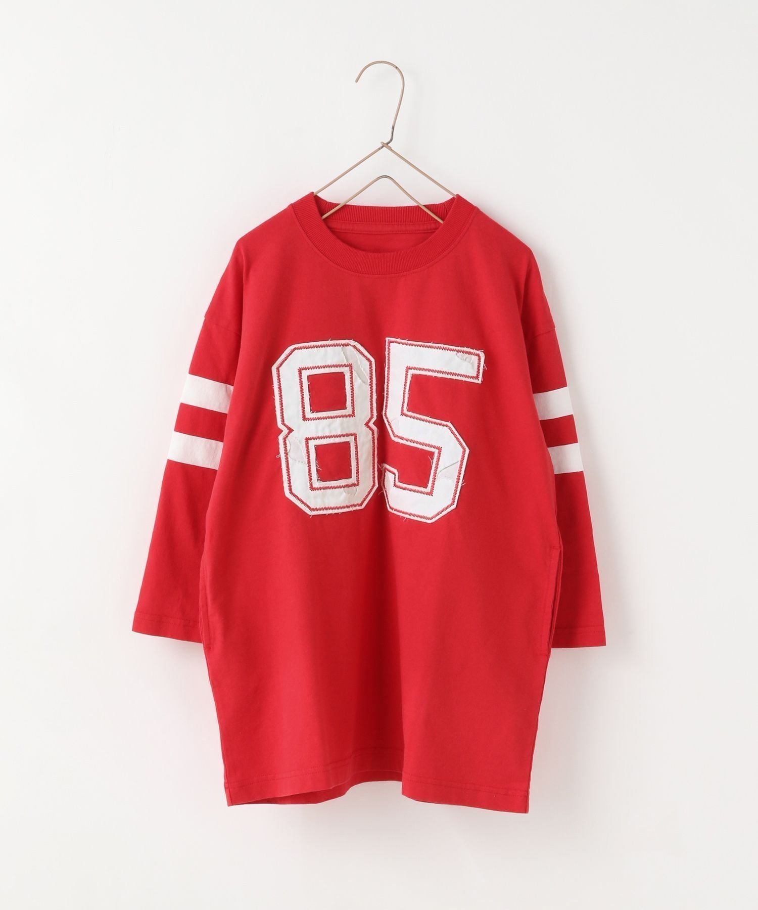 【ローリーズファーム/LOWRYS FARM / KIDS】のナンバリングワンピースLS インテリア・キッズ・メンズ・レディースファッション・服の通販 founy(ファニー) 　ファッション　Fashion　キッズファッション　Fashion for Kids　ワンピース　Dresses　ダメージ　Distressed, Destroyed　チュニック　Tunic, Long Top　定番　Standard, Basic Item　レッド|ID: prp329100004835546 ipo3291000000035222557