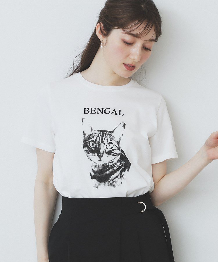 【インデックス/INDEX】のねこプリントTシャツ【洗濯機洗い可】 インテリア・キッズ・メンズ・レディースファッション・服の通販 founy(ファニー) 　ファッション　Fashion　レディースファッション　Fashion for Women　トップス・カットソー　Cut & Sew Tops　シャツ・ブラウス・オフィスカジュアル　Elegant Blouses & Button-Ups　ロングTシャツ・Tシャツ　Longline T-Shirts & Tees　シンプル　Simple, Minimal　スマート　Smart, Elegant　プリント　Print, Printed Pattern　モノトーン　Monotone, Black and White　リラックス　Relax, Relaxed Fit　夏　Summer　猫　Cat, Kitty　ホワイト|ID: prp329100004835560 ipo3291000000035222654