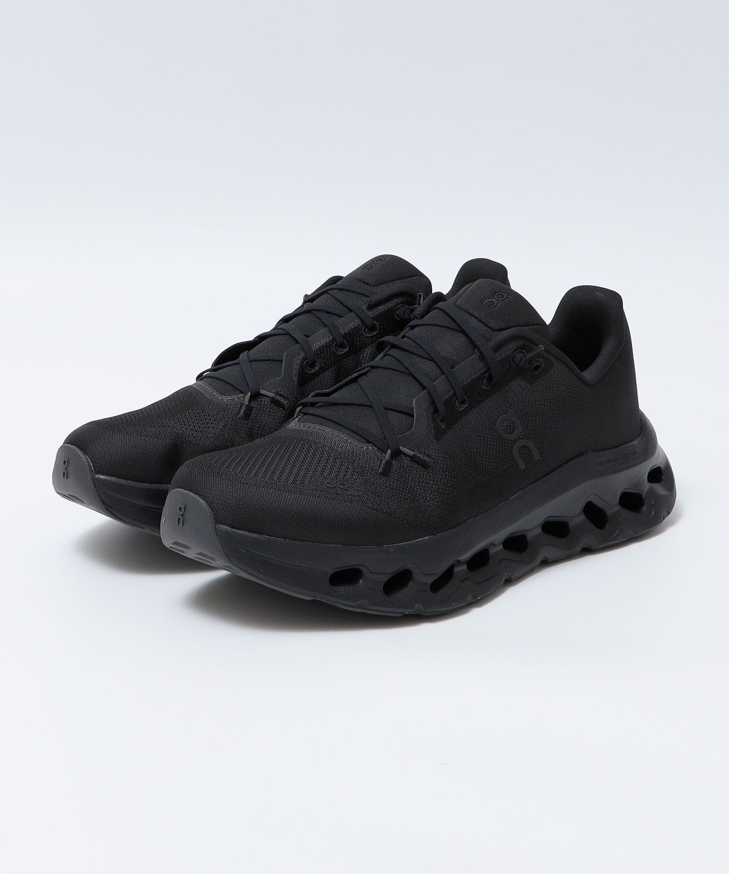 【シップス/SHIPS / MEN】のOn Cloudtilt 人気、トレンドファッション・服の通販 founy(ファニー) 　ファッション　Fashion　メンズファッション　Fashion for Men　クッション　Cushion, Throw Pillow　ソックス　Socks, Hosiery　ランニング　Running, Running Wear, Activewear, Jogging　軽量　Lightweight, Ultra Light　 other-1|ID: prp329100004835680 ipo3291000000035223431