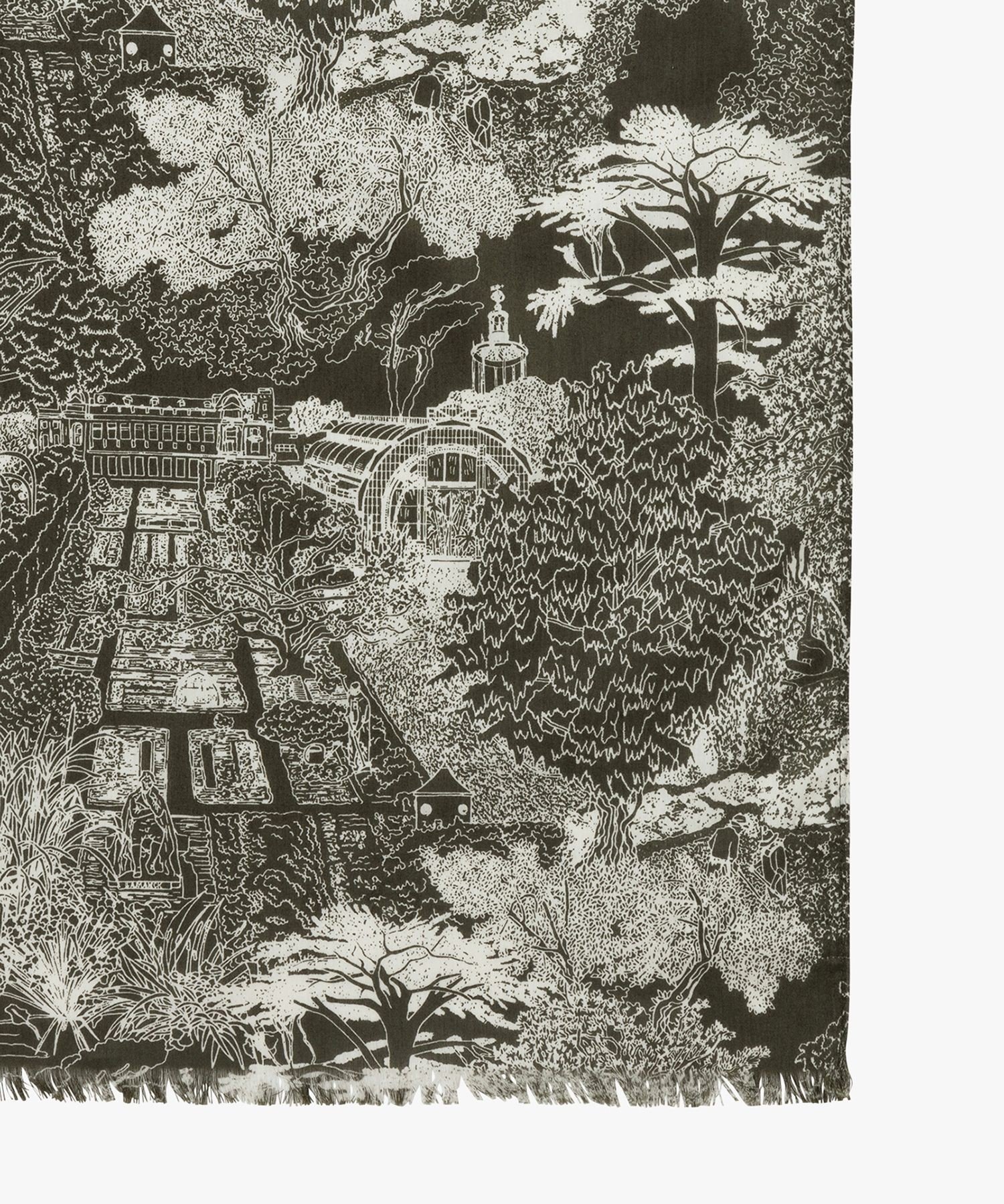 【エーグル/AIGLE】の【国立自然史博物館】 ストール インテリア・キッズ・メンズ・レディースファッション・服の通販 founy(ファニー) 　ファッション　Fashion　レディースファッション　Fashion for Women　シルク　Silk, 100% Silk　ストール　Stole, Wrap　プリント　Print, Printed Pattern　モチーフ　Motif, Design Theme　モスグリーン|ID: prp329100004835695 ipo3291000000035223534