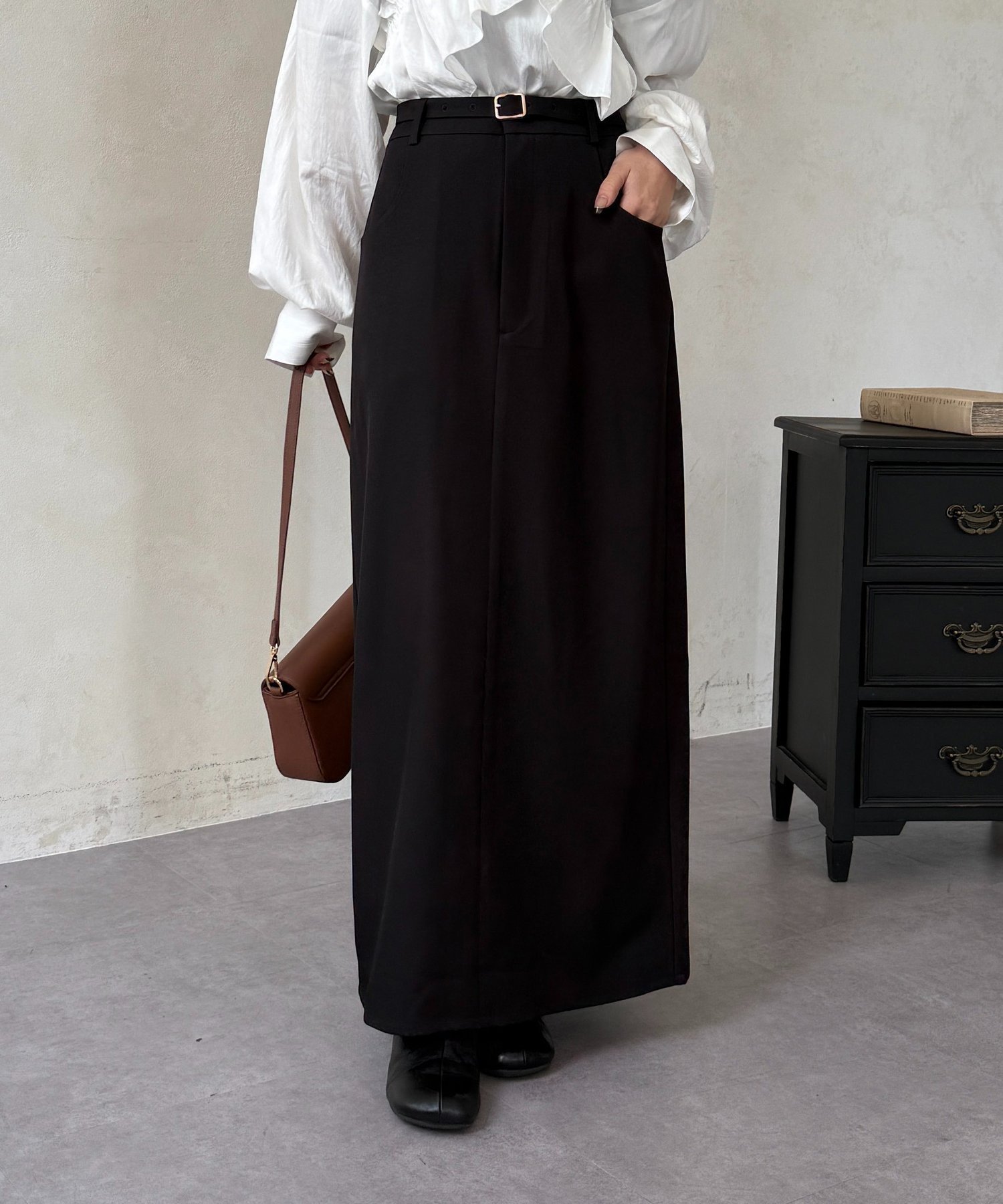 【ゼヴォン/Thevon】のベルト付きナロースカート インテリア・キッズ・メンズ・レディースファッション・服の通販 founy(ファニー) 　ファッション　Fashion　レディースファッション　Fashion for Women　スカート　Skirts　ベルト&ウエストマーク　Belts & Waist Accessories　カットソー　Cut and Sewn Top　スウェット / スエット　Sweatshirt, Sweatwear　A/W・秋冬　Autumn/Winter　再入荷　Restock / Back in Stock　おすすめ　Recommended / Our Picks　エレガント 上品　Elegant　2026年　2026　ブラック|ID: prp329100004835855 ipo3291000000035224659