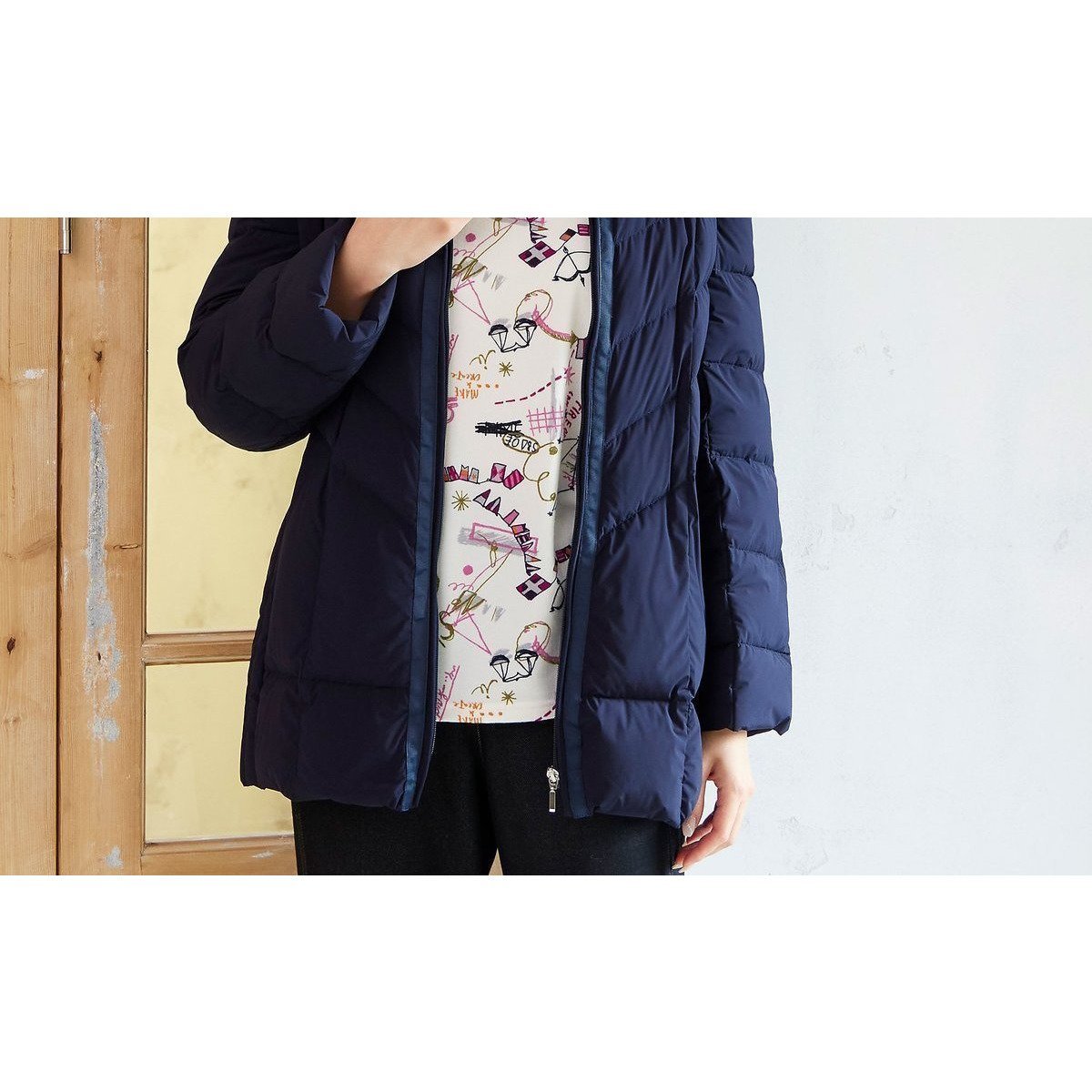 【ミゼール/MISSEL】の軽量ストレッチダウンジャケット 人気、トレンドファッション・服の通販 founy(ファニー) 　ファッション　Fashion　レディースファッション　Fashion for Women　アウター　Coat / Outerwear Collection　レディースジャケット・軽アウター　Jackets　インナー　Innerwear　エレガント 上品　Elegant　軽量　Lightweight, Ultra Light　ジャケット　Jacket, Outerwear　スタンド　Stand Collar, Upright Stand　ストライプ　Stripe, Striped Pattern　ストレッチ　Stretch, Stretchy Fabric　タフタ　Taffeta, Structured Fabric　ダウン　Down, Puffer　長袖　Long Sleeve, Full Sleeve　ポケット　Pocket, Pocket Detail　モノトーン　Monotone, Black and White　冬　Winter / This Winter　 other-1|ID: prp329100004835969 ipo3291000000035225590