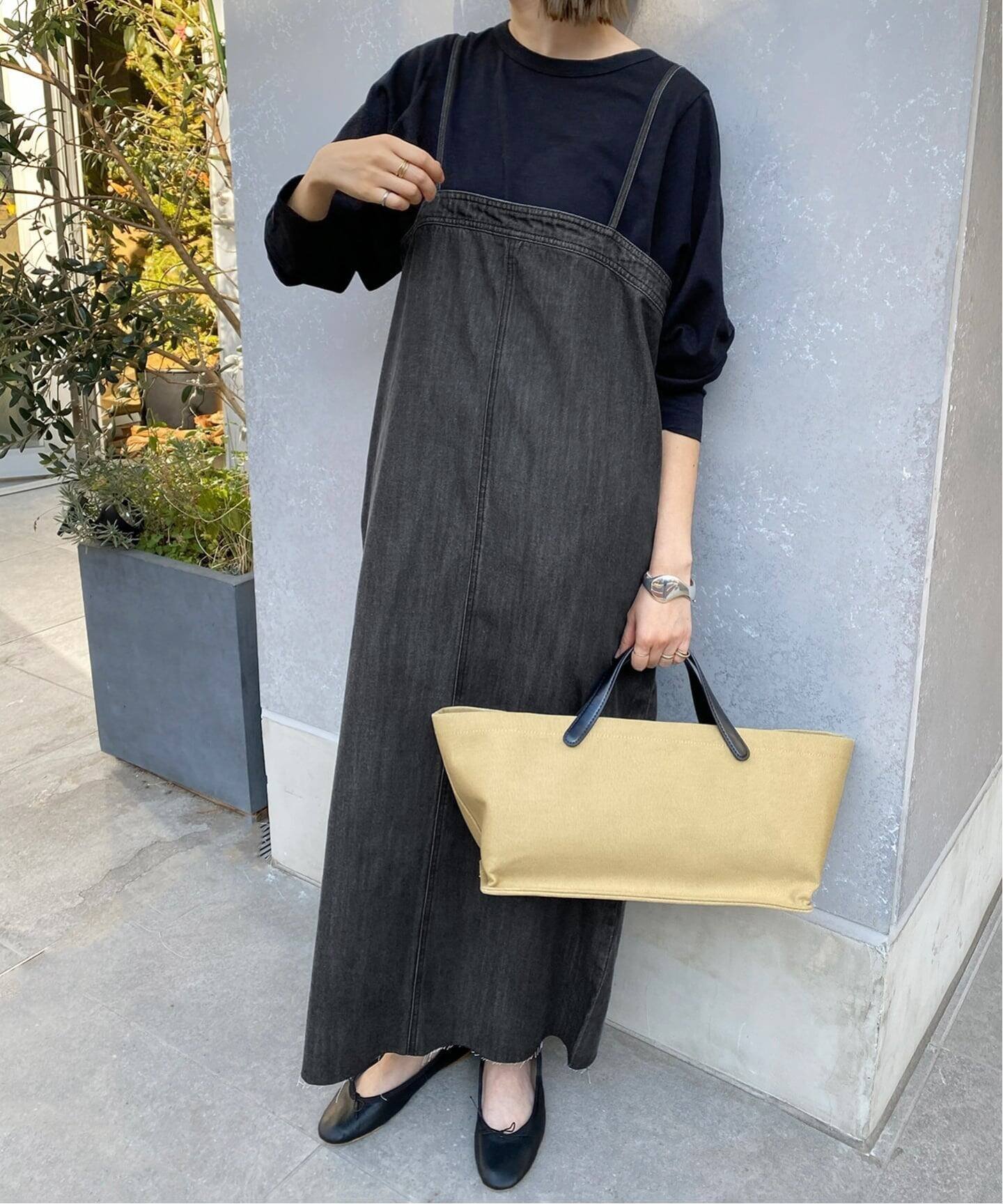 【スローブ イエナ/SLOBE IENA】のLEDENIM ナローフレアデニムジャンパースカート インテリア・キッズ・メンズ・レディースファッション・服の通販 founy(ファニー) 　ファッション　Fashion　レディースファッション　Fashion for Women　スカート　Skirts　2026年　2026　インディゴ　Indigo Denim　インナー　Innerwear　カットソー　Cut and Sewn Top　シンプル　Simple, Minimal　ジャケット　Jacket, Outerwear　スウェット / スエット　Sweatshirt, Sweatwear　デニム　Denim, Jeans Material　ベーシック　Basic, Essential　ロング　Long, Long-Length　羽織　Haori, Light Jacket　ブラック|ID: prp329100004835985 ipo3291000000035225690