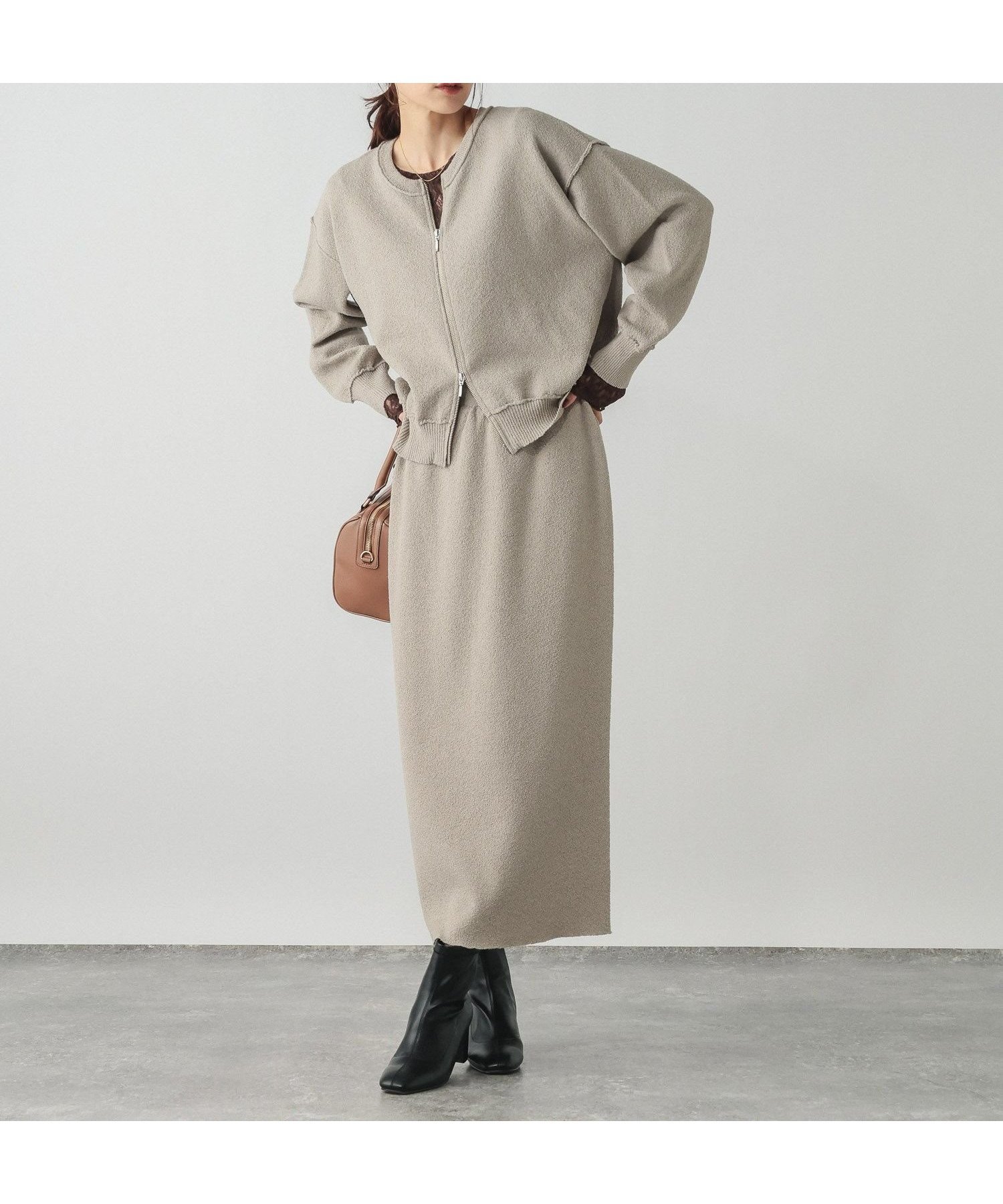 【グローバルワーク/GLOBAL WORK】のクルーZIPカーディガン*スカートセット/601262 インテリア・キッズ・メンズ・レディースファッション・服の通販 founy(ファニー) 　ファッション　Fashion　レディースファッション　Fashion for Women　スカート　Skirts　おすすめ　Recommended / Our Picks　カーディガン　Cardigan, Knitwear　コンパクト　Compact, Small Size　シャイニー　Shiny, Glossy Finish　セットアップ　Set-Up, Coordinated Outfit　デニム　Denim, Jeans Material　トラベル　Travel, Travel Gear　ブルゾン　Blouson, Bomber Jacket　リゾート　Resort, Vacation Style　リラックス　Relax, Relaxed Fit　ワイド　Wide, Wide Fit　エレガント 上品　Elegant　旅行　Travel　羽織　Haori, Light Jacket　グレージュ51|ID: prp329100004836014 ipo3291000000035225823