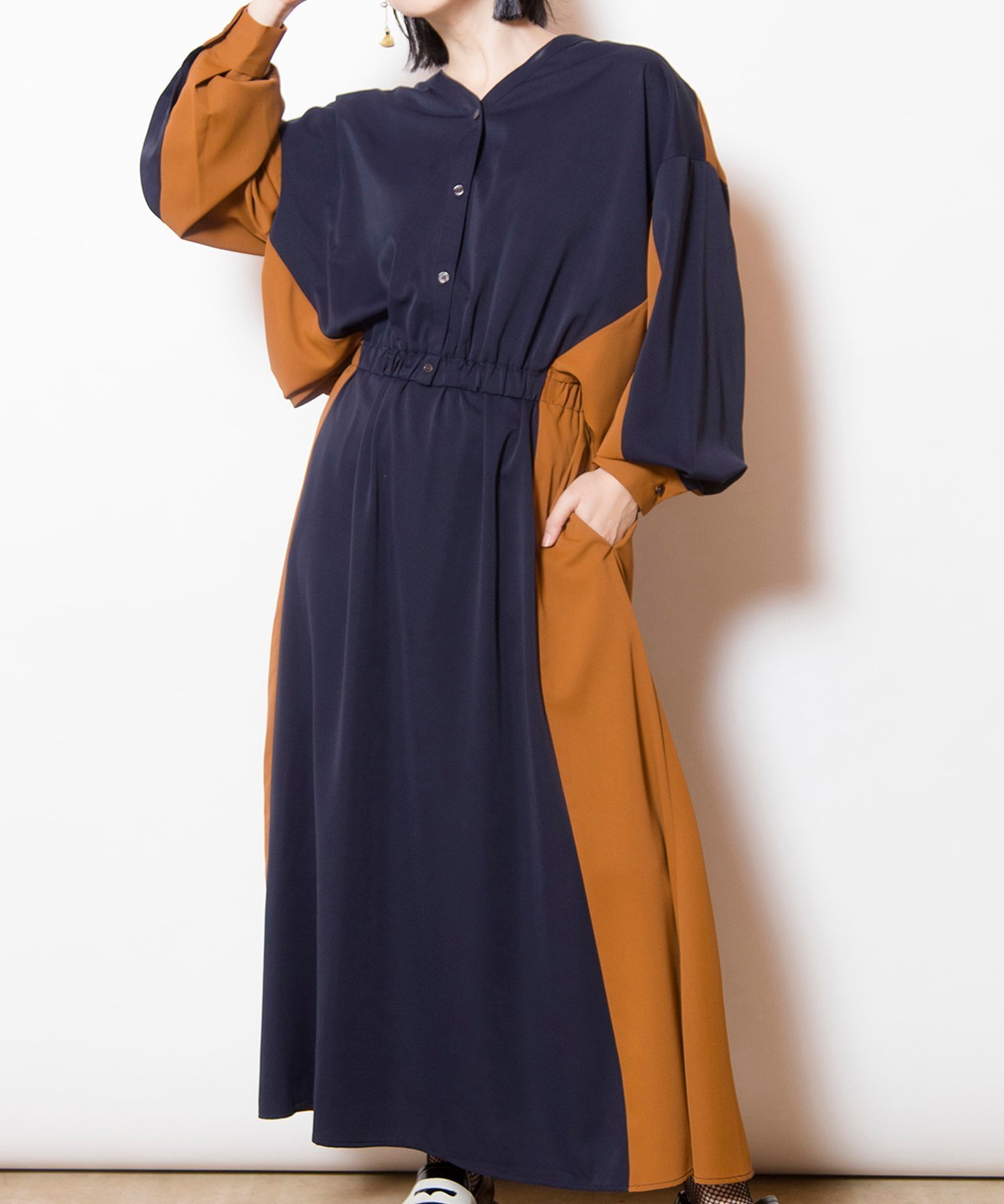【オズモーシス/OSMOSIS】のバイカラーワンピース インテリア・キッズ・メンズ・レディースファッション・服の通販 founy(ファニー) 　ファッション　Fashion　レディースファッション　Fashion for Women　ワンピース　Dresses　インナー　Innerwear　セットアップ　Set-Up, Coordinated Outfit　ポケット　Pocket, Pocket Detail　再入荷　Restock / Back in Stock　A/W・秋冬　Autumn/Winter　NAVY|ID: prp329100004836035 ipo3291000000035225967