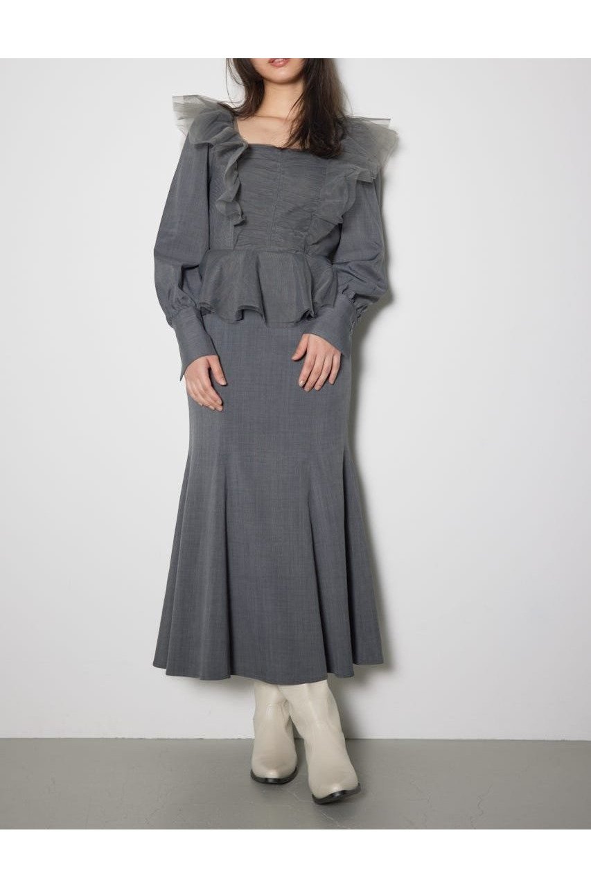 【リエンダ/rienda】のチュールドッキングマーメイドワンピース インテリア・キッズ・メンズ・レディースファッション・服の通販 founy(ファニー) 　ファッション　Fashion　レディースファッション　Fashion for Women　ワンピース　Dresses　エレガント 上品　Elegant　ギャザー　Gathered, Ruffled　スクエア　Square, Square Shape　スペシャル　Special, Limited Edition　スリーブ　Sleeve, Long Sleeve / Short Sleeve　チェーン　Chain, Chain Strap　チュール　Tulip, Tulip Motif　ブレスレット　Bracelet, Wristband　ペプラム　Peplum, Flared Hem　リュクス　Luxury, Elegant, High-End, Chic　再入荷　Restock / Back in Stock　D/GRY3|ID: prp329100004836072 ipo3291000000035226290