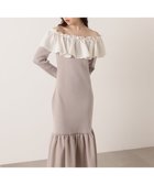 【プロポーション ボディドレッシング/PROPORTION BODY DRESSING】の2wayオフショルニットワンピース 25AW 人気、トレンドファッション・服の通販 founy(ファニー) ファッション Fashion レディースファッション Fashion for Women ワンピース Dresses ニットワンピース Knit Dresses 2025年 2025 2025-2026秋冬・A/W Autumn/Winter 2025–26 AW25–26 ラッフル Ruffle, Frill thumbnail グレー×ホワイト|ID: prp329100004836107 ipo3291000000035226653