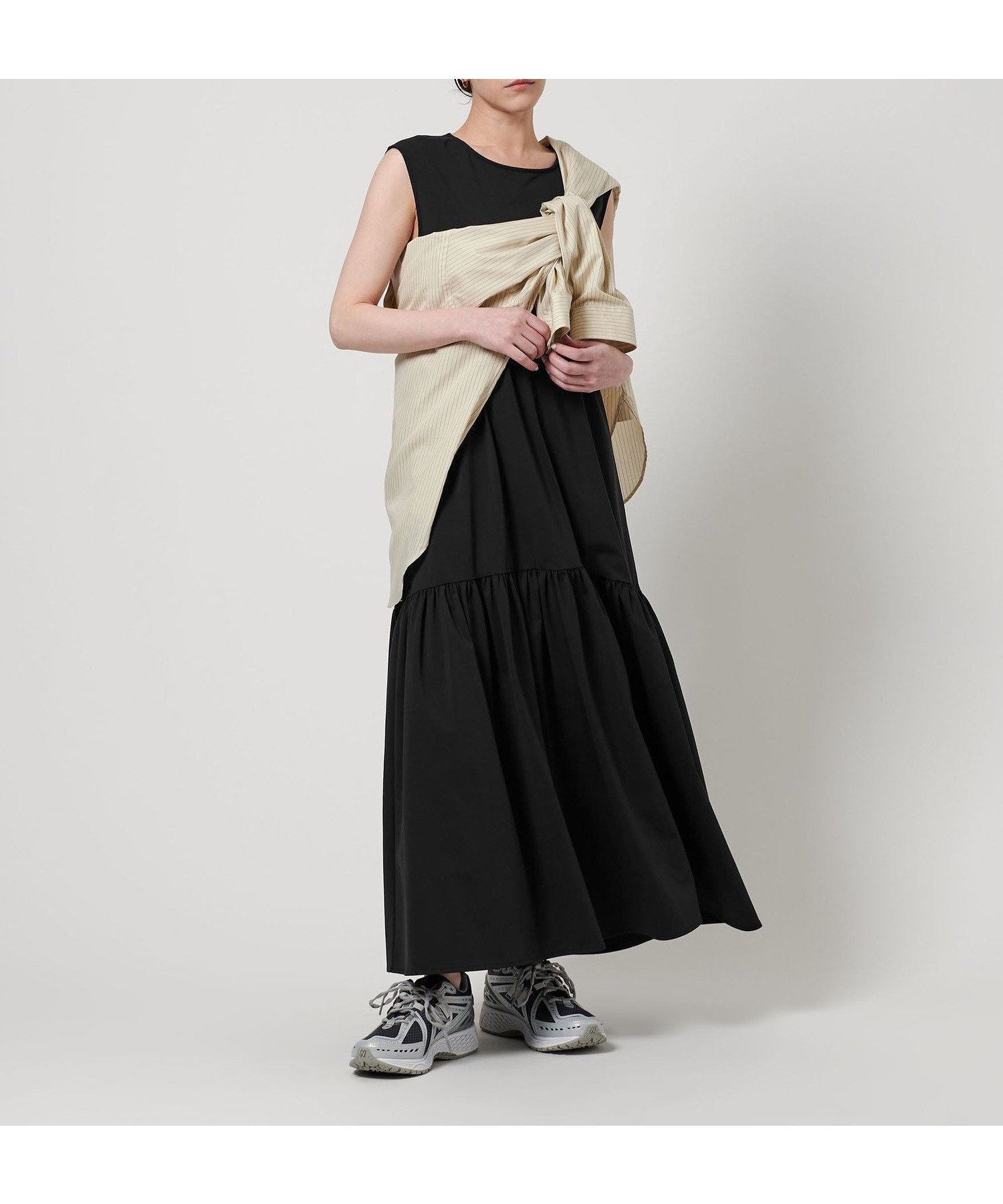 【ユナイテッドアローズ/UNITED ARROWS】のギャザーフレア ノースリーブ ワンピース -UVカット/撥水加工/接触冷感- インテリア・キッズ・メンズ・レディースファッション・服の通販 founy(ファニー) 　ファッション　Fashion　レディースファッション　Fashion for Women　ワンピース　Dresses　ギャザー　Gathered, Ruffled　サンダル　Sandals, Summer Shoes　スニーカー　Sneakers, Trainers　ノースリーブ　Sleeveless, No-Sleeve　フェミニン　Feminine, Girly　フラット　Flat, Flat Shoes　フレア　Flare, Flared　ミックス　Mix, Mixed Style　アウトレット　Outlet / Clearance　おすすめ　Recommended / Our Picks　夏　Summer　エレガント 上品　Elegant　BLACK|ID: prp329100004836149 ipo3291000000035226968