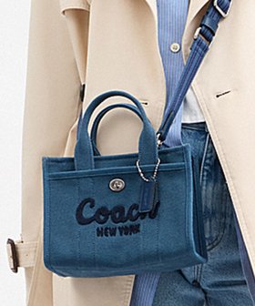 【コーチ/COACH】の【公式】【オンライン限定】カーゴ トート バッグ 20 人気、トレンドファッション・服の通販 founy(ファニー) ファッション Fashion レディースファッション Fashion for Women バッグ Bags キャンバス Canvas, Canvas Fabric クラシック Classic, Timeless Style スマート Smart, Elegant トリミング Trimming, Decorative Edge ニューヨーク New York, NYC Style ポケット Pocket, Pocket Detail ラップ Wrap, Wrap Design おすすめ Recommended / Our Picks iPhone アイフォーン iPhone ギフト プレゼント Gift / Present |ID:prp329100004836202