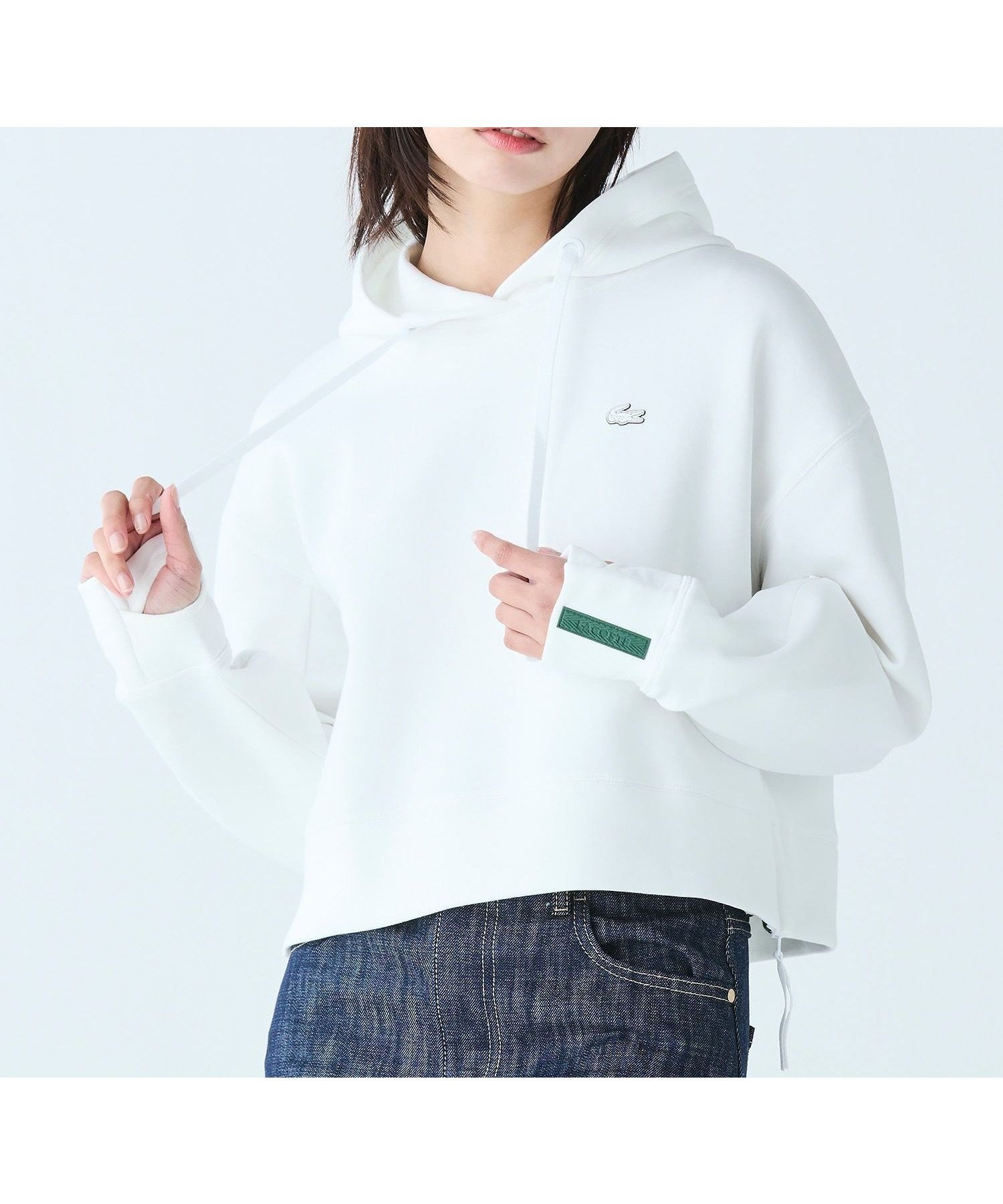 【ラコステ/LACOSTE】のワイド クロップドフードスウェットパーカー / フーディー インテリア・キッズ・メンズ・レディースファッション・服の通販 founy(ファニー) 　ファッション　Fashion　レディースファッション　Fashion for Women　トップス・カットソー　Cut & Sew Tops　レディースパーカー・カジュアルフーディー　Casual Hoodies & Sweatshirts　スウェット・クルーネックトップス　Sweatshirts & Crewnecks / Relaxed Fit Sweat Tops　クロップド　Cropped, Short Length　ジップ　Zip, Zipper　スウェット / スエット　Sweatshirt, Sweatwear　スリット　Slit, Slit Detail　ワイド　Wide, Wide Fit　ホワイト|ID: prp329100004836219 ipo3291000000035227479