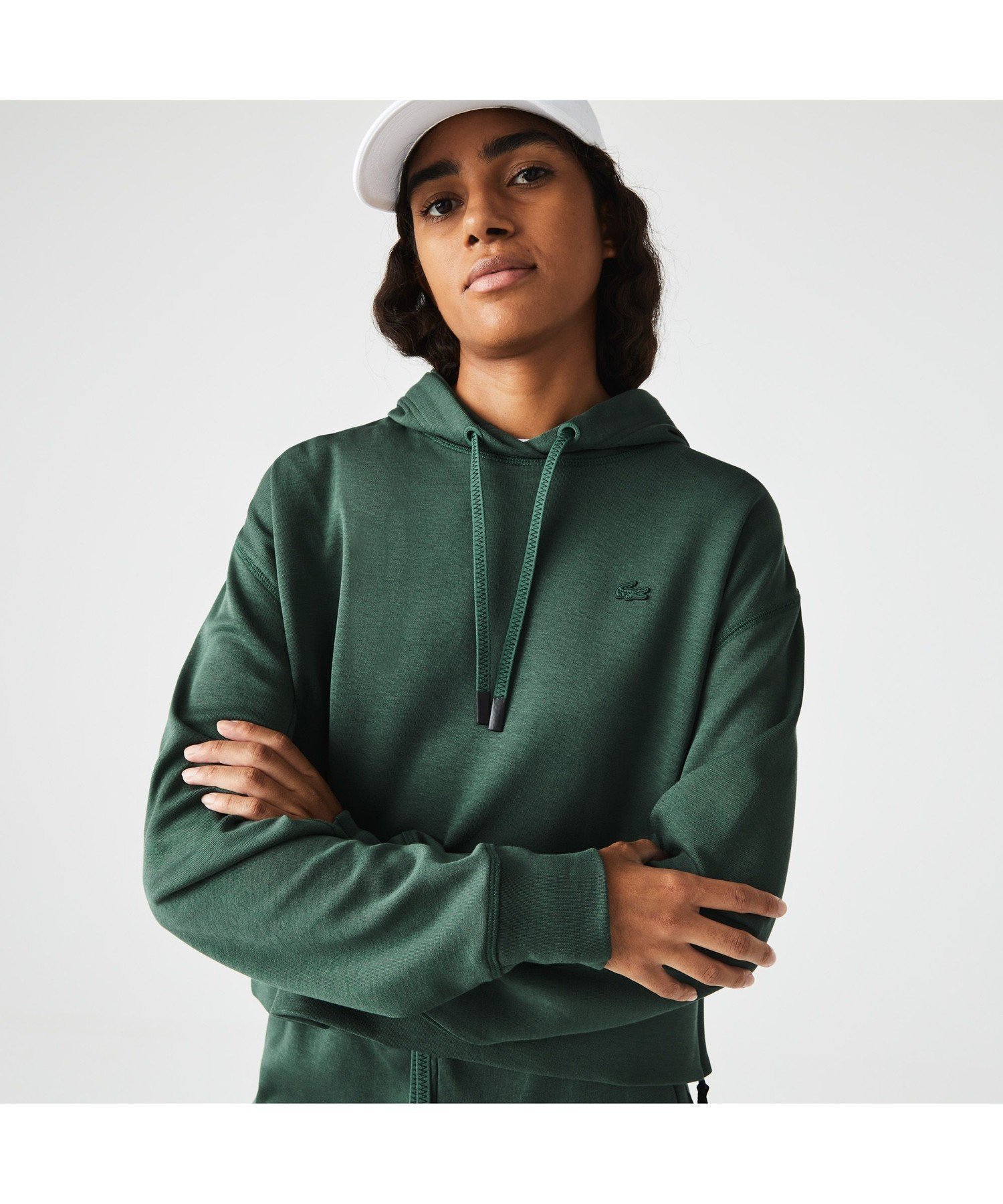 【ラコステ/LACOSTE】のワイド クロップドフードスウェットパーカー / フーディー インテリア・キッズ・メンズ・レディースファッション・服の通販 founy(ファニー) 　ファッション　Fashion　レディースファッション　Fashion for Women　トップス・カットソー　Cut & Sew Tops　レディースパーカー・カジュアルフーディー　Casual Hoodies & Sweatshirts　スウェット・クルーネックトップス　Sweatshirts & Crewnecks / Relaxed Fit Sweat Tops　クロップド　Cropped, Short Length　ジップ　Zip, Zipper　スウェット / スエット　Sweatshirt, Sweatwear　スリット　Slit, Slit Detail　ワイド　Wide, Wide Fit　モスグリーン|ID: prp329100004836219 ipo3291000000035227482