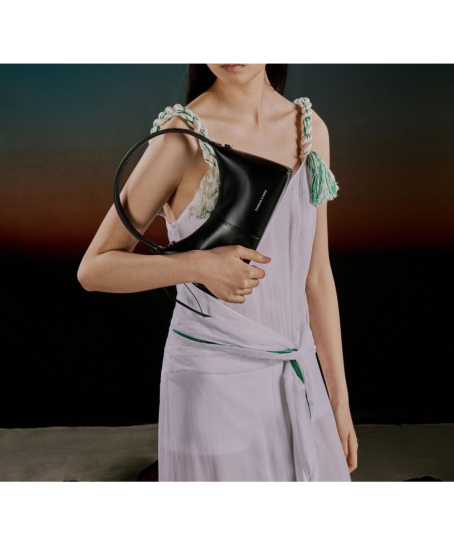 【チャールズ アンド キース/CHARLES & KEITH】のSimone シモーン ショルダーバッグ インテリア・キッズ・メンズ・レディースファッション・服の通販 founy(ファニー) 　ファッション　Fashion　レディースファッション　Fashion for Women　バッグ　Bags　Noir|ID: prp329100004836239 ipo3291000000035227642