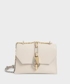 【チャールズ アンド キース/CHARLES & KEITH】のメタリックアクセント ターンロッククロスボディバッグ 人気、トレンドファッション・服の通販 founy(ファニー) ファッション Fashion レディースファッション Fashion for Women バッグ Bags ウォレット Wallet クール Cool, Chic コンパクト Compact, Small Size スマート Smart, Elegant チェーン Chain, Chain Strap ポケット Pocket, Pocket Detail thumbnail Ivory|ID: prp329100004836243 ipo3291000000035227666