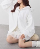 【ナイスクラップ/NICE CLAUP】のロゴグリッターパーカー 人気、トレンドファッション・服の通販 founy(ファニー) ファッション Fashion レディースファッション Fashion for Women トップス・カットソー Cut & Sew Tops レディースパーカー・カジュアルフーディー Casual Hoodies & Sweatshirts 2025年 2025 2025-2026秋冬・A/W Autumn/Winter 2025–26 AW25–26 冬 Winter / This Winter おすすめ Recommended / Our Picks ガーリー Girly, Feminine Style ショート Short, Short Length スウェット / スエット Sweatshirt, Sweatwear デニム Denim, Jeans Material トレンド Trend, Trending Now バランス Balance, Style Balance プリーツ Pleats, Pleated ミドル Middle Length, Mid Height ロング Long, Long-Length thumbnail オフホワイト|ID: prp329100004836249 ipo3291000000035227742