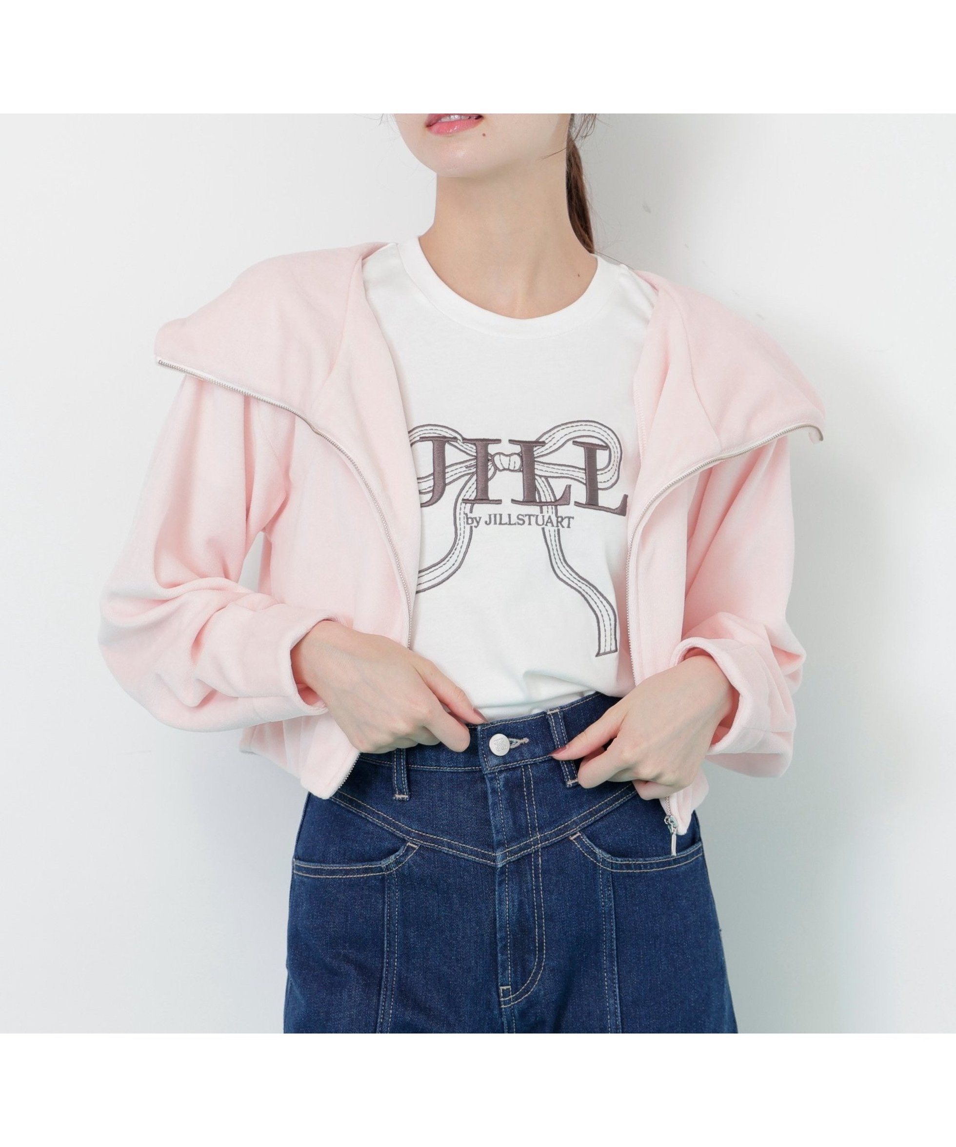 【ジルバイジルスチュアート/JILL by JILLSTUART】のベロアフーディ 人気、トレンドファッション・服の通販 founy(ファニー) 　ファッション　Fashion　レディースファッション　Fashion for Women　トップス・カットソー　Cut & Sew Tops　ベロアトップス　Velour Tops / Velvet-Look Items　おすすめ　Recommended / Our Picks　ジップ　Zip, Zipper　スマート　Smart, Elegant　ベロア　Velour, Soft Velvet　ロング　Long, Long-Length　A/W・秋冬　Autumn/Winter　 other-1|ID: prp329100004836372 ipo3291000000035228750