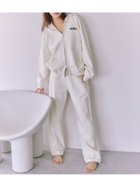 【スナイデル ホーム/SNIDEL HOME】の【SNIDEL HOME × 新木優子】スウェットロングパンツ 人気、トレンドファッション・服の通販 founy(ファニー) ファッションモデル・俳優・女優 Models 女性 Women 新木優子 Araki Yuko ファッション Fashion レディースファッション Fashion for Women パンツ Pants & Trousers コラボ Collaboration, Collab コレクション Collection, Seasonal Line スウェット / スエット Sweatshirt, Sweatwear ストレート Straight, Straight Cut スペシャル Special, Limited Edition スマート Smart, Elegant 女優 Actress Style, Celebrity Inspired ドローコード Drawcord, Drawstring Cord パーカー Hoodie, Parka フラワー Flower, Floral プリント Print, Printed Pattern ベーシック Basic, Essential ポケット Pocket, Pocket Detail モチーフ Motif, Design Theme ロング Long, Long-Length おすすめ Recommended / Our Picks thumbnail OWHT[002]|ID: prp329100004836660 ipo3291000000035233511