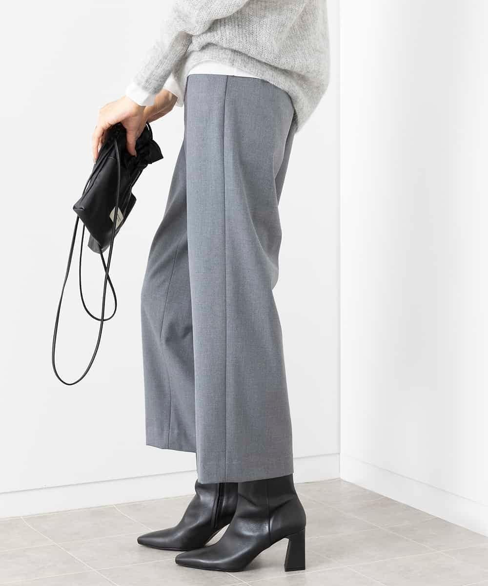 【ミッシェルクラン/MICHEL KLEIN】の新素材 裏起毛ワイドクロップドパンツ(機能素材/3サイズ展開) インテリア・キッズ・メンズ・レディースファッション・服の通販 founy(ファニー) 　ファッション　Fashion　レディースファッション　Fashion for Women　パンツ　Pants & Trousers　洗える　Machine Washable　ショート　Short, Short Length　シンプル　Simple, Minimal　スタイリッシュ　Stylish, Fashionable　ストレッチ　Stretch, Stretchy Fabric　ストレート　Straight, Straight Cut　ダウン　Down, Puffer　テーパード　Tapered, Tapered Pants　トレンド　Trend, Trending Now　定番　Standard, Basic Item　バランス　Balance, Style Balance　パターン　Pattern, Design Print　ベーシック　Basic, Essential　ポケット　Pocket, Pocket Detail　ワイド　Wide, Wide Fit　冬　Winter / This Winter　再入荷　Restock / Back in Stock　グレー|ID: prp329100004836713 ipo3291000000035234422