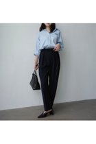 【アニュアンス/anuans】のダブルサテンテーパードパンツ 人気、トレンドファッション・服の通販 founy(ファニー) ファッション Fashion レディースファッション Fashion for Women パンツ Pants & Trousers インナー Innerwear サテン Satin, Glossy Fabric シンプル Simple, Minimal ストレッチ Stretch, Stretchy Fabric とろみ Fluid, Flowy Fabric ダブル Double, Double-Breasted ドレープ Drape, Draping Fabric 定番 Standard, Basic Item リラックス Relax, Relaxed Fit 再入荷 Restock / Back in Stock エレガント 上品 Elegant thumbnail NAVY|ID: prp329100004836720 ipo3291000000035234468