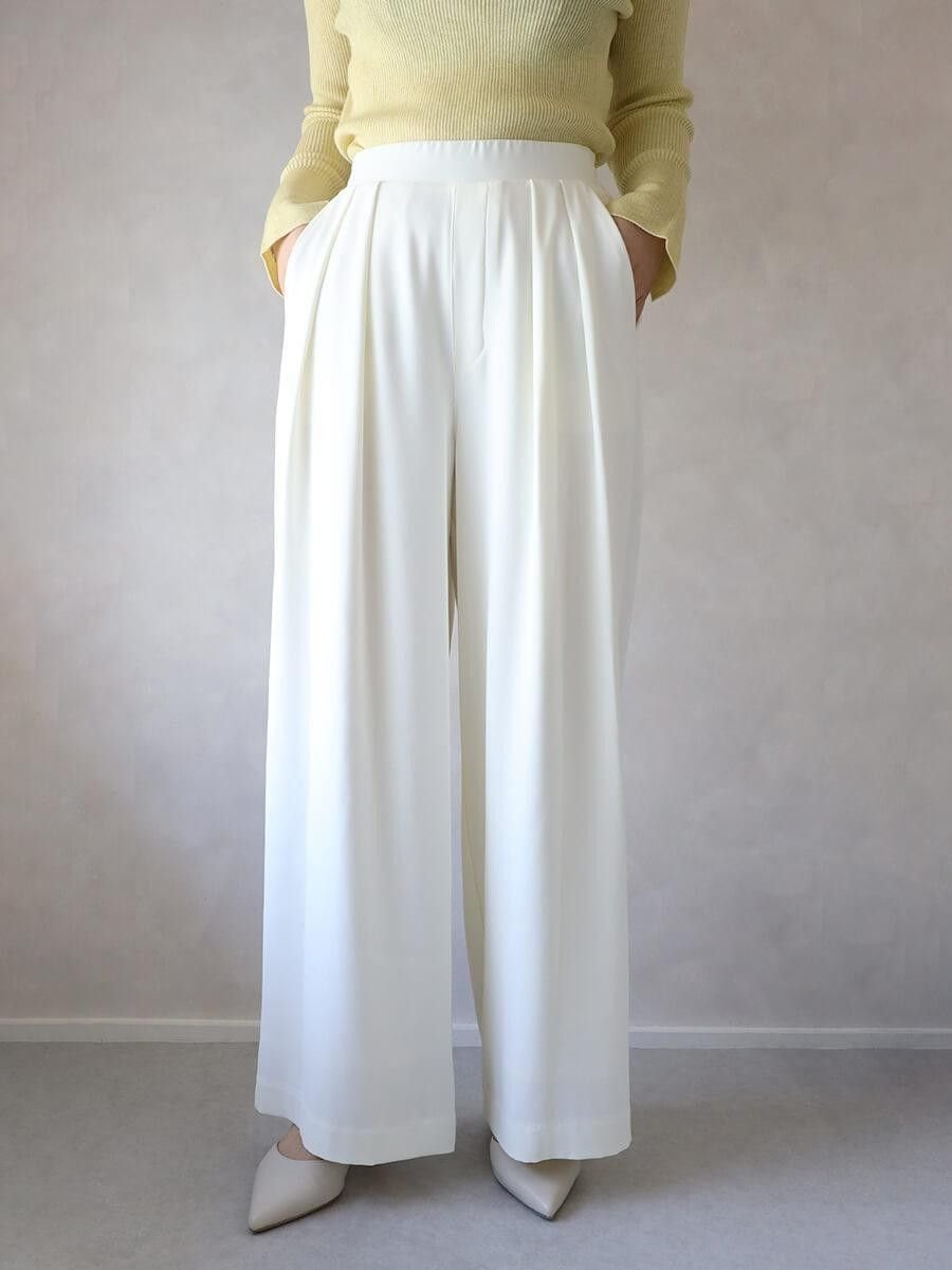 【ラシュッド/LASUD】のタックワイドイージーパンツ インテリア・キッズ・メンズ・レディースファッション・服の通販 founy(ファニー) 　ファッション　Fashion　レディースファッション　Fashion for Women　パンツ　Pants & Trousers　ドレープ　Drape, Draping Fabric　フロント　Front, Front Design　ボトム　Bottoms, Lower Wear　ワイド　Wide, Wide Fit　おすすめ　Recommended / Our Picks　エレガント 上品　Elegant　オフホワイト|ID: prp329100004836730 ipo3291000000035234542