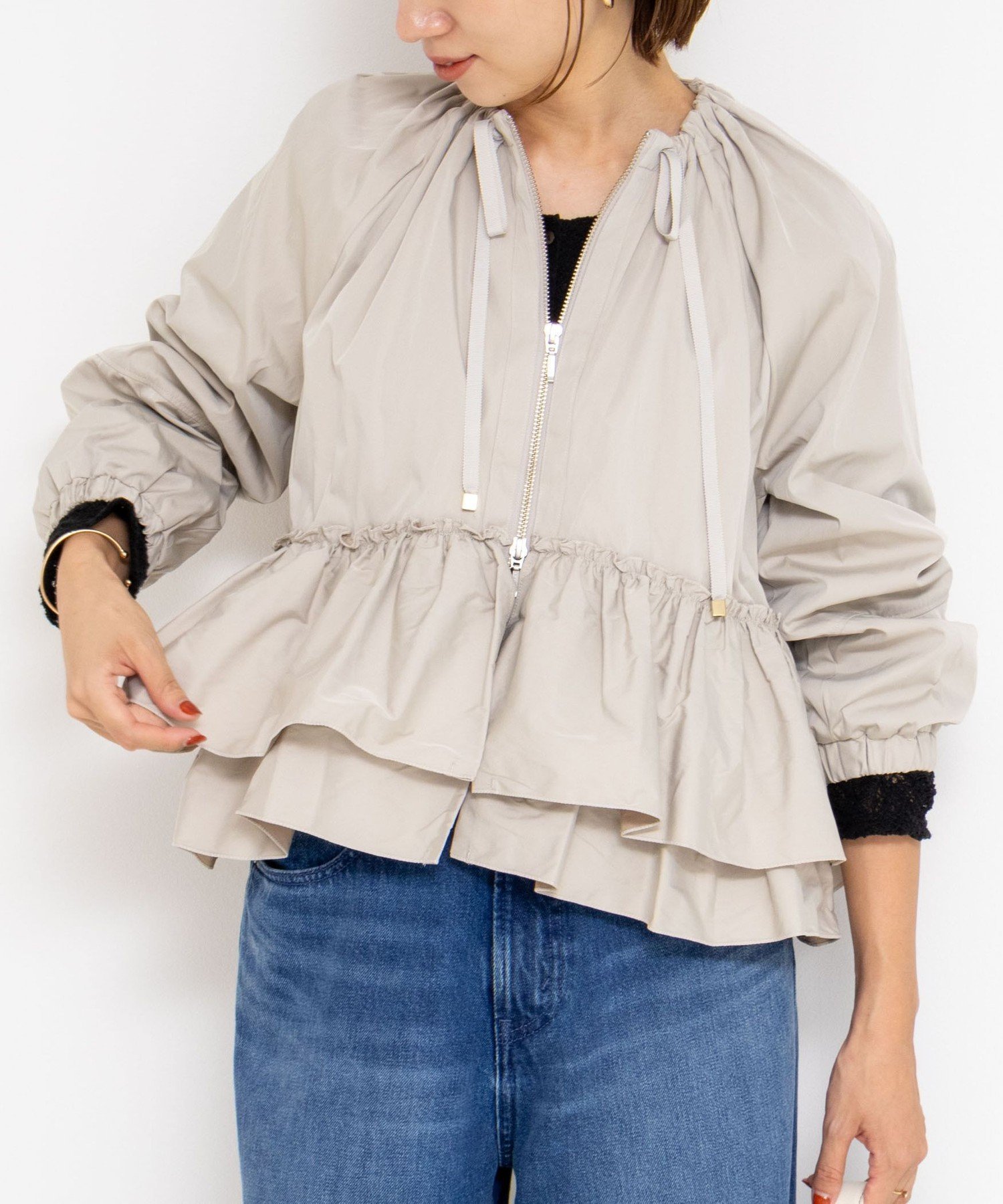 【ノーリーズ/NOLLEY'S】の【MARILYN MOON/マリリーンムーン】スパイラルタフタラッフルブルゾン 人気、トレンドファッション・服の通販 founy(ファニー) 　ファッション　Fashion　レディースファッション　Fashion for Women　アウター　Coat / Outerwear Collection　ブルゾンジャケット・スポーティアウター　Blouson Jackets　エレガント 上品　Elegant　ギャザー　Gathered, Ruffled　バランス　Balance, Style Balance　フロント　Front, Front Design　ブルゾン　Blouson, Bomber Jacket　ボトム　Bottoms, Lower Wear　ポケット　Pocket, Pocket Detail　モダン　Modern, Contemporary　ラッフル　Ruffle, Frill　おすすめ　Recommended / Our Picks　2025年　2025　2025-2026秋冬・A/W　Autumn/Winter 2025–26 AW25–26　 other-1|ID: prp329100004836731 ipo3291000000035234552