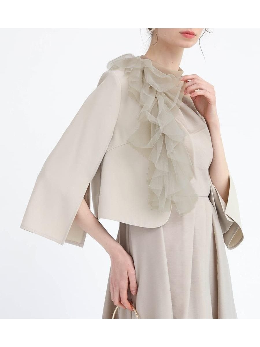 【ヴァン/Vin】の2wayケープライクジャケット インテリア・キッズ・メンズ・レディースファッション・服の通販 founy(ファニー) 　ファッション　Fashion　レディースファッション　Fashion for Women　アウター　Coat / Outerwear Collection　レディースジャケット・軽アウター　Jackets　アシンメトリー　Asymmetrical Style　シンプル　Simple, Minimal　ジャケット　Jacket, Outerwear　スリット　Slit, Slit Detail　チュール　Tulip, Tulip Motif　夏　Summer　春　Spring　S/S・春夏　SS, Spring/Summer, Warm Season　ベージュ|ID: prp329100004836736 ipo3291000000035234617