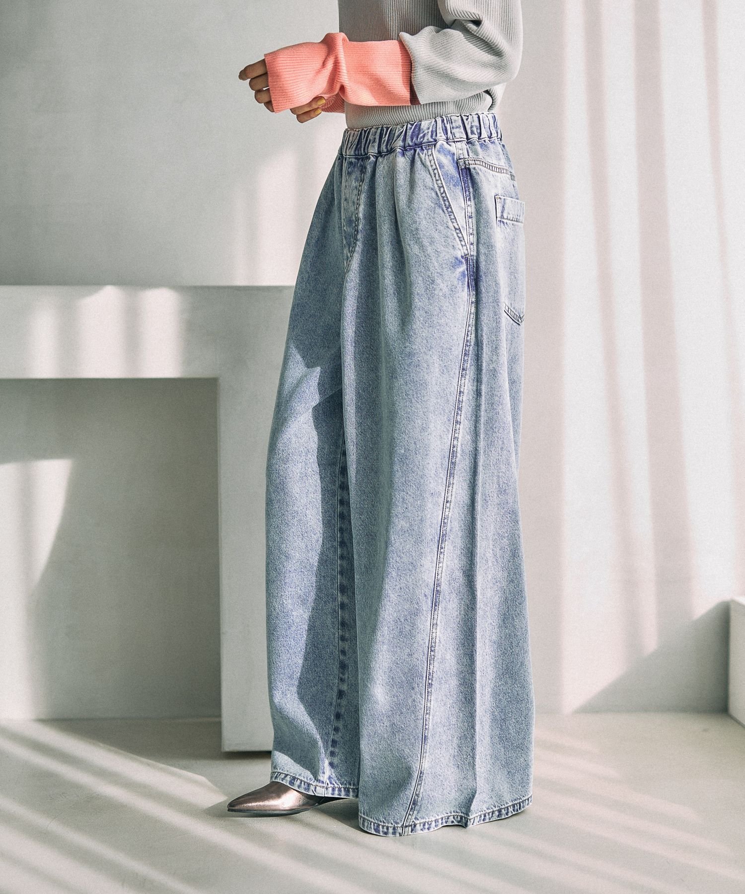 【レプシィム ローリーズファーム/LEPSIM LOWRYS FARM】のイージーデニムパンツ インテリア・キッズ・メンズ・レディースファッション・服の通販 founy(ファニー) 　ファッション　Fashion　レディースファッション　Fashion for Women　パンツ　Pants & Trousers　デニムパンツ・ジーンズ・美脚デニム　Denim Jeans & Pants　おすすめ　Recommended / Our Picks　セットアップ　Set-Up, Coordinated Outfit　デニム　Denim, Jeans Material　ケミカルライトブルー81|ID: prp329100004836743 ipo3291000000035234724