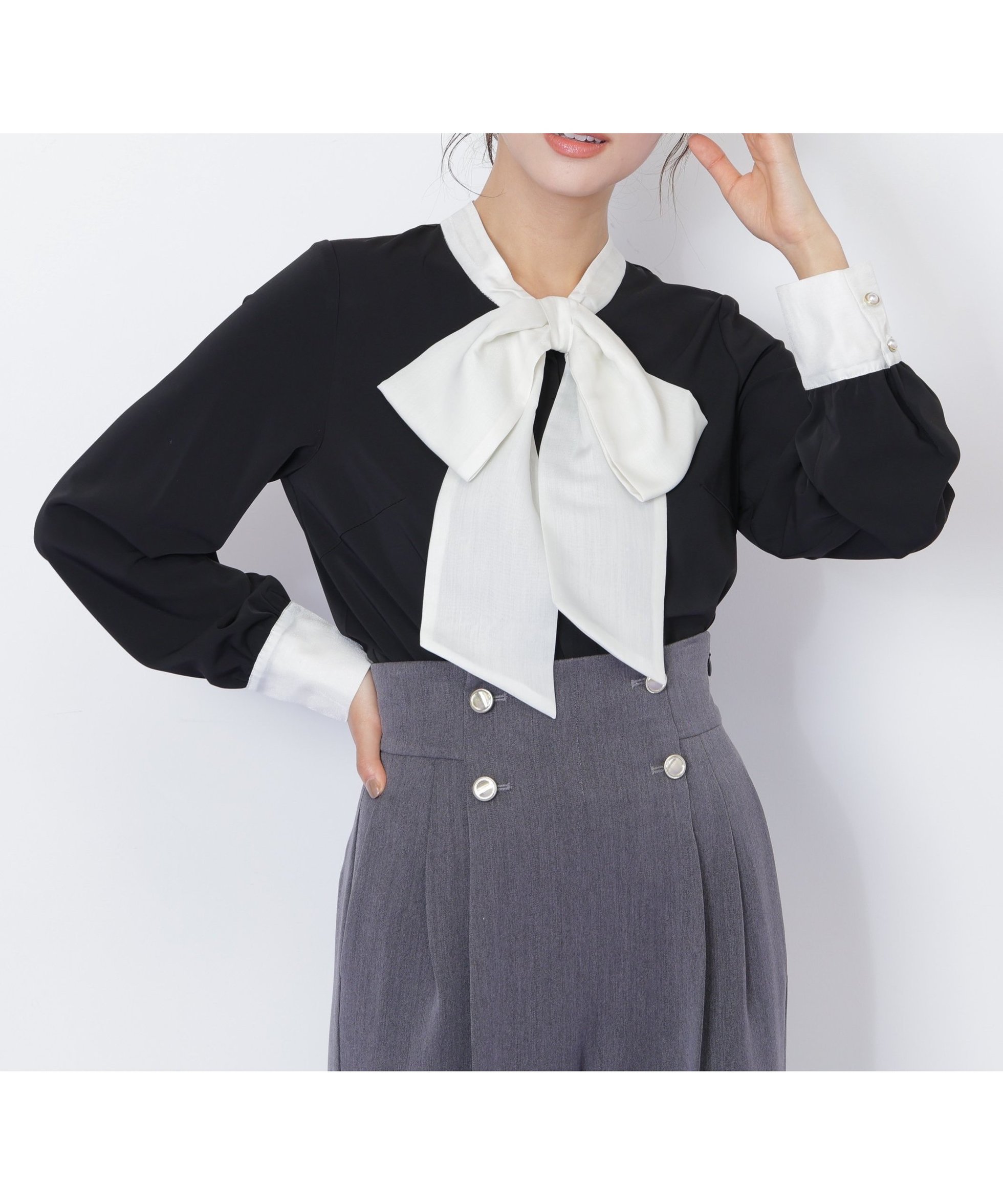 【ジルバイジルスチュアート/JILL by JILLSTUART】のビッグボウタイブラウス インテリア・キッズ・メンズ・レディースファッション・服の通販 founy(ファニー) 　ファッション　Fashion　レディースファッション　Fashion for Women　トップス・カットソー　Cut & Sew Tops　シャツ・ブラウス・オフィスカジュアル　Elegant Blouses & Button-Ups　とろみ　Fluid, Flowy Fabric　オーガンジー　Organza Fabric　スマート　Smart, Elegant　ボトム　Bottoms, Lower Wear　リボン　Ribbon, Bow　ブラック|ID: prp329100004836779 ipo3291000000035235427