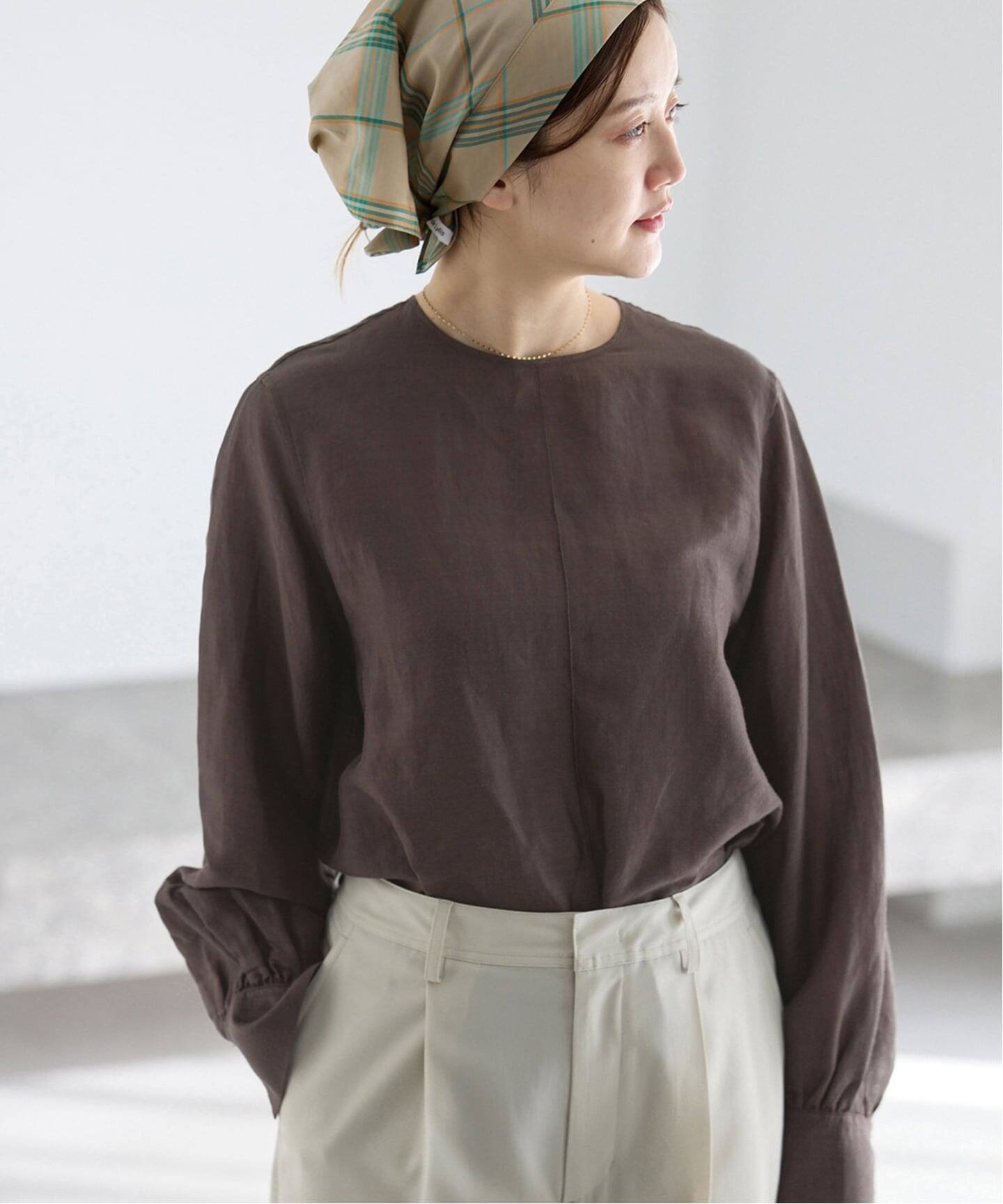 【イエナ/IENA】の《WEB限定/追加2 》ラミーリヨセルノーカラーブラウス インテリア・キッズ・メンズ・レディースファッション・服の通販 founy(ファニー) 　ファッション　Fashion　レディースファッション　Fashion for Women　トップス・カットソー　Cut & Sew Tops　シャツ・ブラウス・オフィスカジュアル　Elegant Blouses & Button-Ups　2026年　2026　コンパクト　Compact, Small Size　スリット　Slit, Slit Detail　バランス　Balance, Style Balance　パール　Pearl, Pearl Accent　定番　Standard, Basic Item　ブラウン|ID: prp329100004836799 ipo3291000000035235664