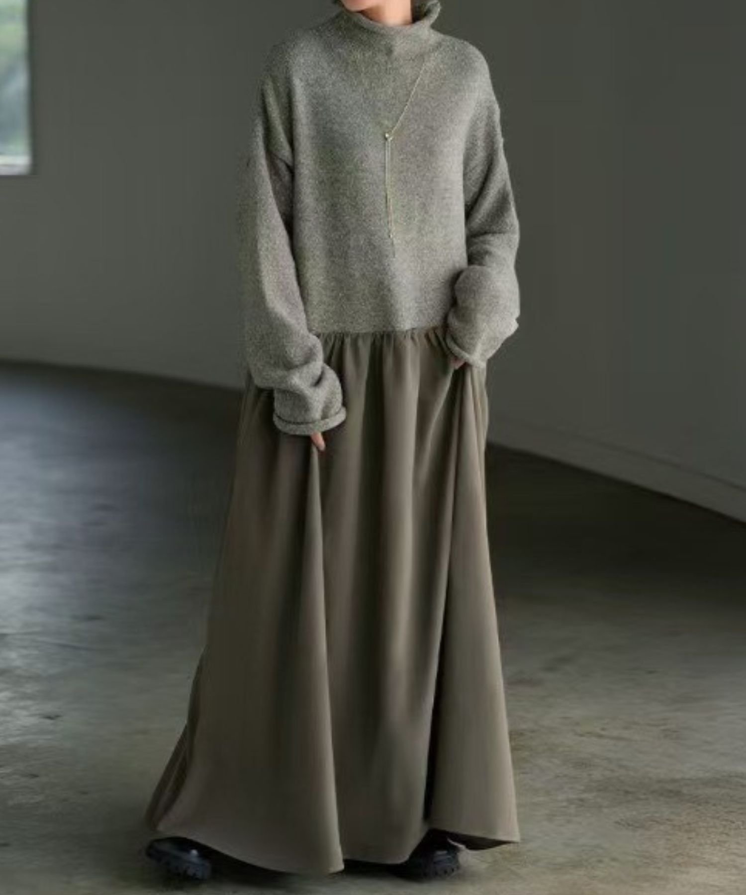 【スピーガ/SPIGA】の異素材ドッキングロングワンピース インテリア・キッズ・メンズ・レディースファッション・服の通販 founy(ファニー) 　ファッション　Fashion　レディースファッション　Fashion for Women　ワンピース　Dresses　グレー|ID: prp329100004836854 ipo3291000000035236127