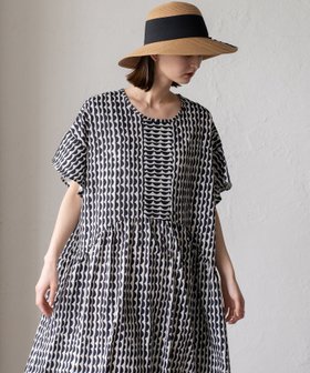 【ヴィータフェリーチェ/VitaFelice】のバティック柄フレアワンピース 人気、トレンドファッション・服の通販 founy(ファニー) ファッション Fashion レディースファッション Fashion for Women ワンピース Dresses オケージョン Occasion Wear スリーブ Sleeve, Long Sleeve / Short Sleeve フレア Flare, Flared リラックス Relax, Relaxed Fit 再入荷 Restock / Back in Stock 夏 Summer |ID:prp329100004837112