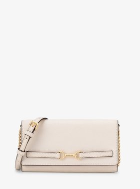 【マイケルコース/MICHAEL KORS】のCARSON チェーン ウォレット クロスボディ ラージ マイケルコース 人気、トレンドファッション・服の通販 founy(ファニー) ファッション Fashion レディースファッション Fashion for Women ウォレット Wallet コレクション Collection, Seasonal Line チェーン Chain, Chain Strap ラグジュアリー Luxury, Elegant |ID:prp329100004837225