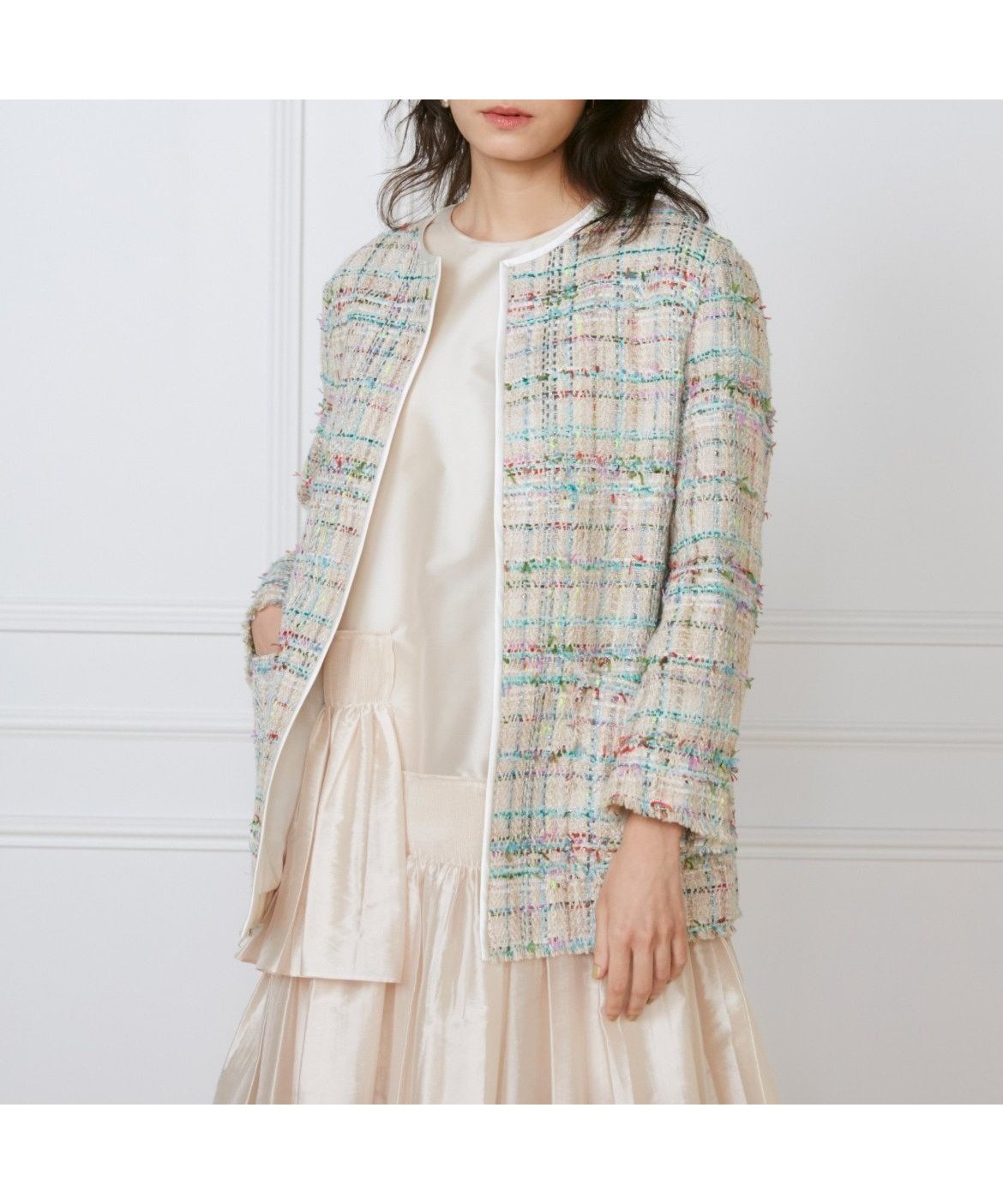 【イネド/INED】のツイードジャケット《la veille by SUPERIOR CLOSET》 インテリア・キッズ・メンズ・レディースファッション・服の通販 founy(ファニー) 　ファッション　Fashion　レディースファッション　Fashion for Women　アウター　Coat / Outerwear Collection　レディースジャケット・軽アウター　Jackets　エレガント 上品　Elegant　オーガンジー　Organza Fabric　春　Spring　サテン　Satin, Glossy Fabric　ジャケット　Jacket, Outerwear　スーツ　Suit, Formalwear　ツイード　Twill, Twill Weave　パイピング　Piping, Trim Design　ファブリック　Fabric, Textile　モダン　Modern, Contemporary　セレモニー　Ceremony　入学式　Entrance Ceremony　卒業式　Graduation Ceremony　2025年　2025　2025春夏・S/S　Spring/Summer 2025 SS25　ベージュ|ID: prp329100004837291 ipo3291000000035242834