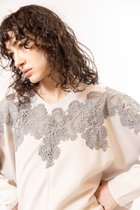 【オズモーシス/OSMOSIS】のレースモチーフVネックプルオーバー 人気、トレンドファッション・服の通販 founy(ファニー) ファッション Fashion レディースファッション Fashion for Women トップス・カットソー Cut & Sew Tops カジュアルプルオーバー・ニットトップス Pullovers & Knit Tops / Casual Pullovers Vネックトップス V-Neck Tops / V-Cut Neckline Shirts カットソー Cut and Sewn Top フェミニン Feminine, Girly モチーフ Motif, Design Theme レース Lace, Lace Fabric 人気 Popular, Best Seller 再入荷 Restock / Back in Stock 夏 Summer S/S・春夏 SS, Spring/Summer, Warm Season thumbnail IVORY|ID: prp329100004837447 ipo3291000000035244658