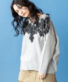 【オズモーシス/OSMOSIS】のレースモチーフVネックプルオーバー 人気、トレンドファッション・服の通販 founy(ファニー) ファッション Fashion レディースファッション Fashion for Women トップス・カットソー Cut & Sew Tops カジュアルプルオーバー・ニットトップス Pullovers & Knit Tops / Casual Pullovers Vネックトップス V-Neck Tops / V-Cut Neckline Shirts カットソー Cut and Sewn Top フェミニン Feminine, Girly モチーフ Motif, Design Theme レース Lace, Lace Fabric 人気 Popular, Best Seller 再入荷 Restock / Back in Stock 夏 Summer S/S・春夏 SS, Spring/Summer, Warm Season thumbnail GRAY|ID: prp329100004837447 ipo3291000000035244660