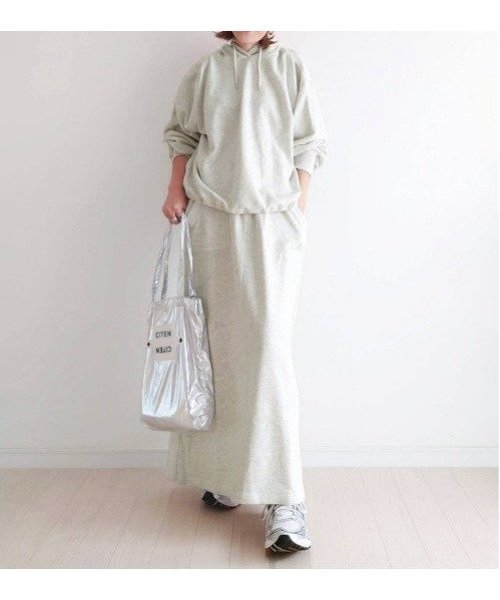 【ノッチ/notch】の【 notch. by yui 】スウェットベーカースカート インテリア・キッズ・メンズ・レディースファッション・服の通販 founy(ファニー) 　ファッション　Fashion　レディースファッション　Fashion for Women　スカート　Skirts　コラボ　Collaboration, Collab　シューズ　Shoes, Footwear　ストレート　Straight, Straight Cut　人気　Popular, Best Seller　ポケット　Pocket, Pocket Detail　おすすめ　Recommended / Our Picks　2024年　2024　2024-2025秋冬・A/W　Autumn/Winter 2024–25 AW24–25　ライトグレー|ID: prp329100004837474 ipo3291000000035244990