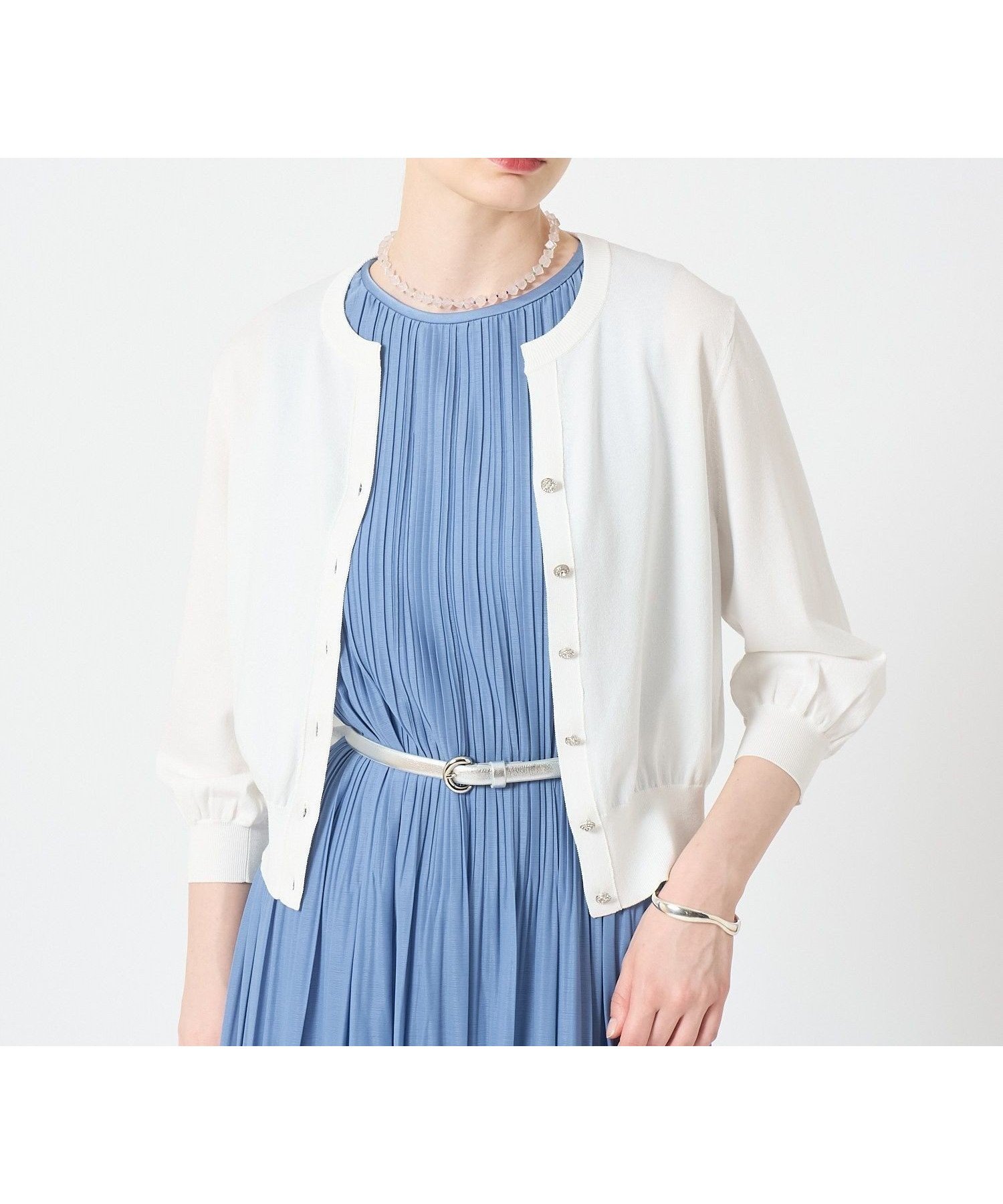 【アナイ/ANAYI】のキーネックアソート釦 カーディガン インテリア・キッズ・メンズ・レディースファッション・服の通販 founy(ファニー) 　ファッション　Fashion　レディースファッション　Fashion for Women　トップス・カットソー　Cut & Sew Tops　カーディガン・羽織り　Layered Style Cardigans　カーディガン　Cardigan, Knitwear　スマート　Smart, Elegant　半袖　Short Sleeve, Half Sleeve　S/S・春夏　SS, Spring/Summer, Warm Season　再入荷　Restock / Back in Stock　夏　Summer　white|ID: prp329100004837489 ipo3291000000035245209