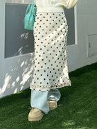 【リリーブラウン/Lily Brown】のプリントシフォンバイアスミディスカート 人気、トレンドファッション・服の通販 founy(ファニー) ファッション Fashion レディースファッション Fashion for Women スカート Skirts インナー Innerwear シフォン Chiffon, Lightweight Fabric シューズ Shoes, Footwear ジョーゼット Georgette, Semi-Sheer Fabric スマート Smart, Elegant セットアップ Set-Up, Coordinated Outfit ドット Polka Dot, Dot Pattern バイアス Bias, Diagonal Cut フリル Frill, Ruffle プリント Print, Printed Pattern リボン Ribbon, Bow ローズ Rose, Rose Motif おすすめ Recommended / Our Picks エレガント 上品 Elegant thumbnail LBEG[035]|ID: prp329100004837528 ipo3291000000035245700