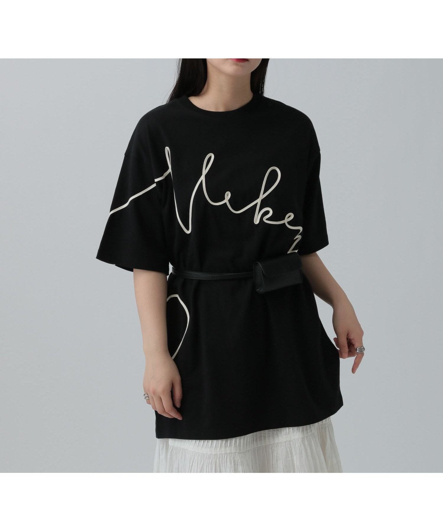 【レプシィム ローリーズファーム/LEPSIM LOWRYS FARM】のコードレースカットチュニック インテリア・キッズ・メンズ・レディースファッション・服の通販 founy(ファニー) 　ファッション　Fashion　レディースファッション　Fashion for Women　トップス・カットソー　Cut & Sew Tops　おすすめ　Recommended / Our Picks　スリット　Slit, Slit Detail　チュニック　Tunic, Long Top　トレンド　Trend, Trending Now　フレア　Flare, Flared　レース　Lace, Lace Fabric　今季　This Season, Current Season　ブラック09|ID: prp329100004837533 ipo3291000000035245726