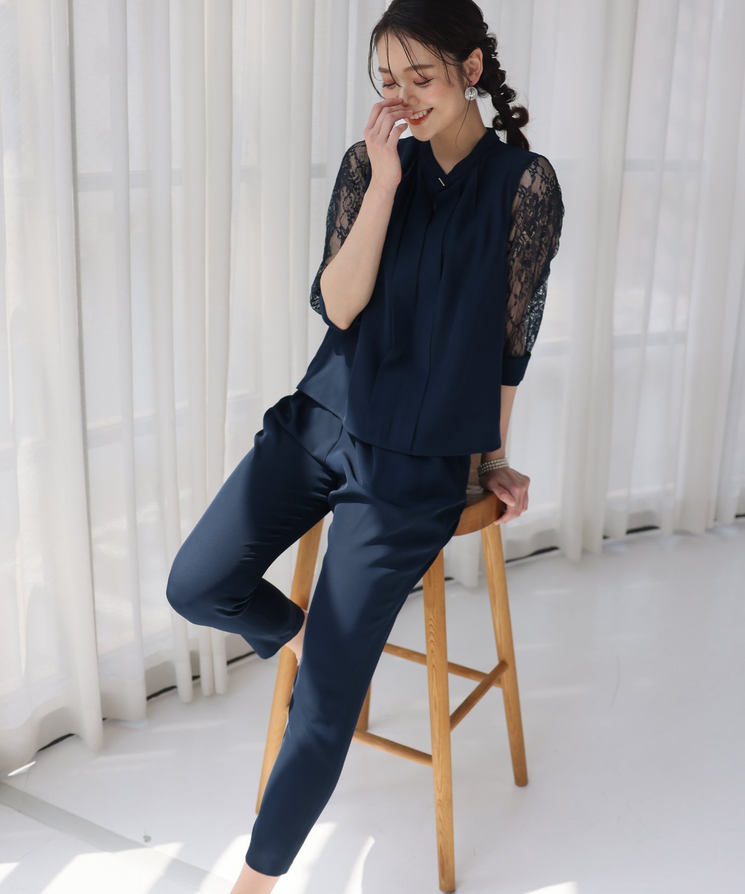 【プールヴー/PourVous】のスリーブレースパンツドレス結婚式オケージョンドレス同窓会パーティードレスお呼ばれ インテリア・キッズ・メンズ・レディースファッション・服の通販 founy(ファニー) 　ファッション　Fashion　レディースファッション　Fashion for Women　パンツ　Pants & Trousers　オケージョン　Occasion Wear　カフス　Cuff Design　スタイリッシュ　Stylish, Fashionable　スリーブ　Sleeve, Long Sleeve / Short Sleeve　セットアップ　Set-Up, Coordinated Outfit　ドレス　Dress, One-Piece　フェミニン　Feminine, Girly　フロント　Front, Front Design　ポケット　Pocket, Pocket Detail　レース　Lace, Lace Fabric　おすすめ　Recommended / Our Picks　エレガント 上品　Elegant　セレモニー　Ceremony　入学式　Entrance Ceremony　卒業式　Graduation Ceremony　結婚式　Wedding　二次会　After Party　ネイビー×ネイビー|ID: prp329100004837579 ipo3291000000035246140