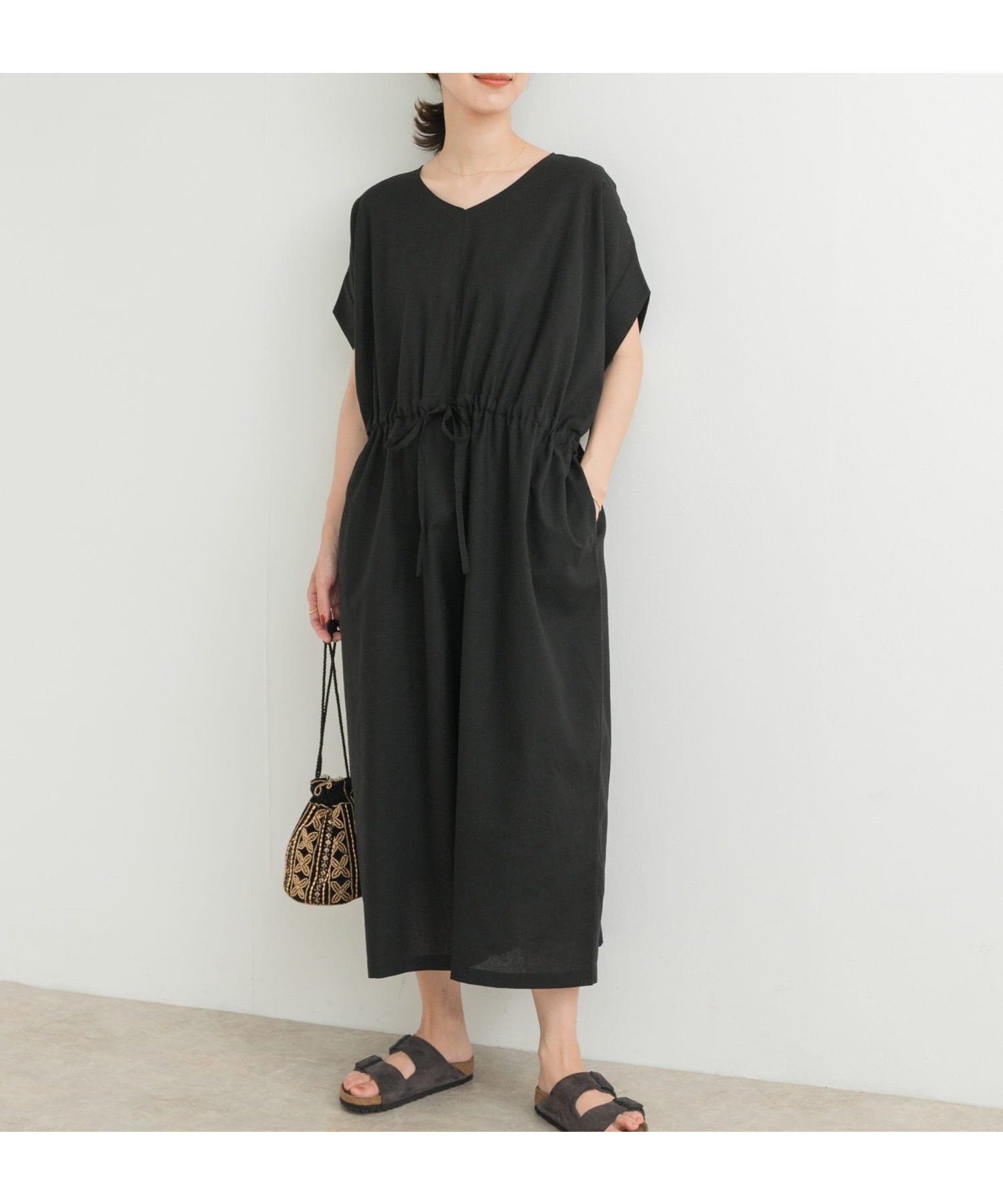 【アーバンリサーチ ドアーズ/URBAN RESEARCH DOORS】の『WEB/一部店舗限定サイズ』『UR TECH 高機能リネン』ウエストギャザーワンピース インテリア・キッズ・メンズ・レディースファッション・服の通販 founy(ファニー) 　ファッション　Fashion　レディースファッション　Fashion for Women　ワンピース　Dresses　春　Spring　ギャザー　Gathered, Ruffled　吸水　Absorbent, Quick-Dry　スリーブ　Sleeve, Long Sleeve / Short Sleeve　フレンチ　French, French Style　リネン　Linen, Linen Fabric　レギンス　Leggings, Stretch Pants　ロング　Long, Long-Length　S/S・春夏　SS, Spring/Summer, Warm Season　夏　Summer　2025年　2025　2025春夏・S/S　Spring/Summer 2025 SS25　BLACK|ID: prp329100004837609 ipo3291000000035246882