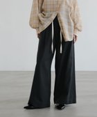 【ローリーズファーム/LOWRYS FARM】のイージーバギーデニム 人気、トレンドファッション・服の通販 founy(ファニー) ファッション Fashion レディースファッション Fashion for Women おすすめ Recommended / Our Picks ギャザー Gathered, Ruffled クロップド Cropped, Short Length コンパクト Compact, Small Size デニム Denim, Jeans Material フロント Front, Front Design ワイド Wide, Wide Fit ヴィンテージ Vintage Style 春 Spring thumbnail ブラック|ID: prp329100004838292 ipo3291000000036090071