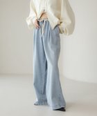 【ローリーズファーム/LOWRYS FARM】のイージーバギーデニム 人気、トレンドファッション・服の通販 founy(ファニー) ファッション Fashion レディースファッション Fashion for Women おすすめ Recommended / Our Picks ギャザー Gathered, Ruffled クロップド Cropped, Short Length コンパクト Compact, Small Size デニム Denim, Jeans Material フロント Front, Front Design ワイド Wide, Wide Fit ヴィンテージ Vintage Style 春 Spring thumbnail ライトブルーデニム|ID: prp329100004838292 ipo3291000000036090078