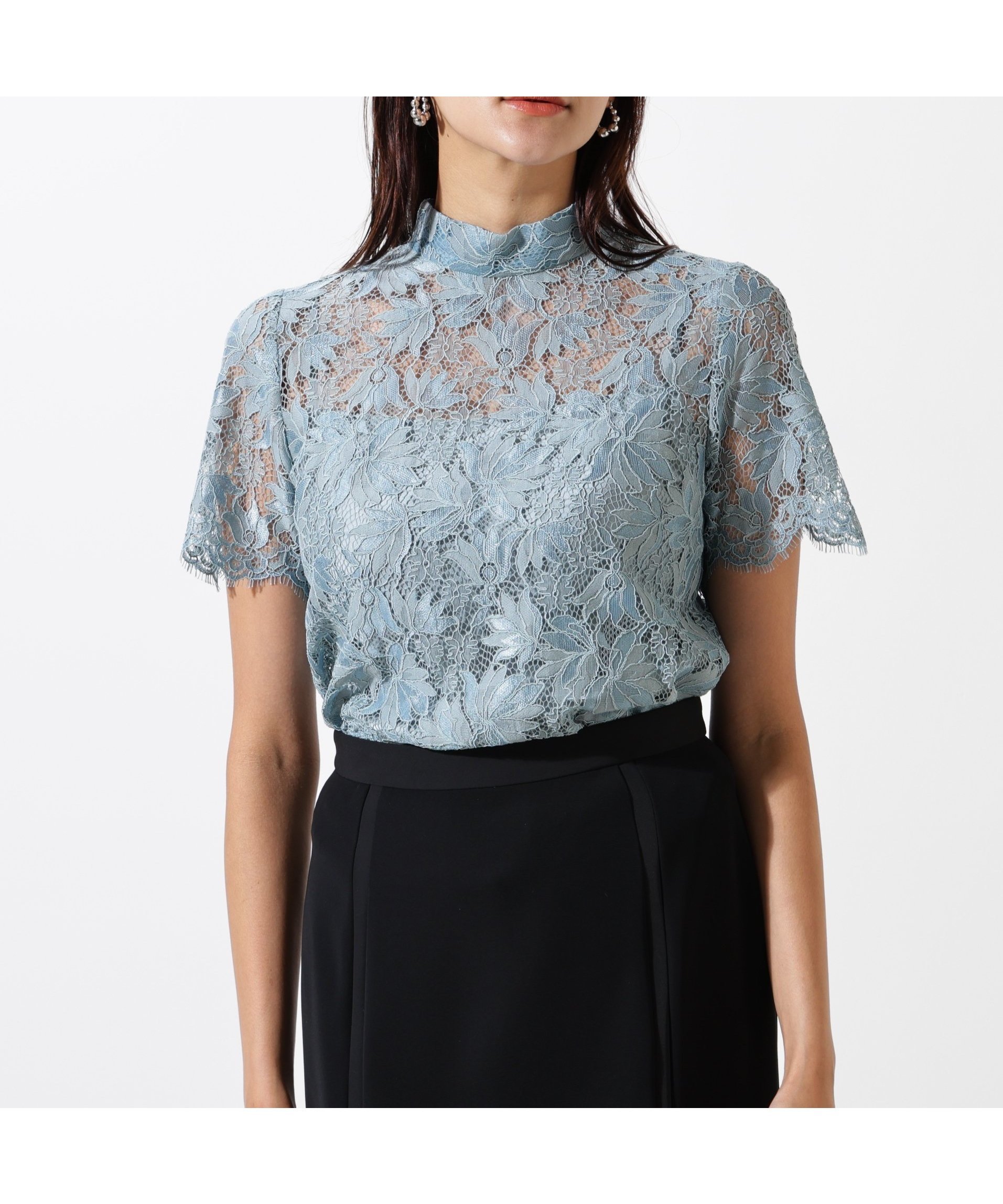 【ピンキーアンドダイアン/Pinky&Dianne】のリーフレースバックリボンブラウス インテリア・キッズ・メンズ・レディースファッション・服の通販 founy(ファニー) 　ファッション　Fashion　レディースファッション　Fashion for Women　トップス・カットソー　Cut & Sew Tops　シャツ・ブラウス・オフィスカジュアル　Elegant Blouses & Button-Ups　インナーキャミ　Inner Camisole　サテン　Satin, Glossy Fabric　シフォン　Chiffon, Lightweight Fabric　スタンダード　Standard, Basic　スタンド　Stand Collar, Upright Stand　ストレッチ　Stretch, Stretchy Fabric　デコルテ　Décolleté, Neckline　リボン　Ribbon, Bow　レース　Lace, Lace Fabric　エレガント 上品　Elegant　サックスブルー2|ID: prp329100004839241 ipo3291000000035264014